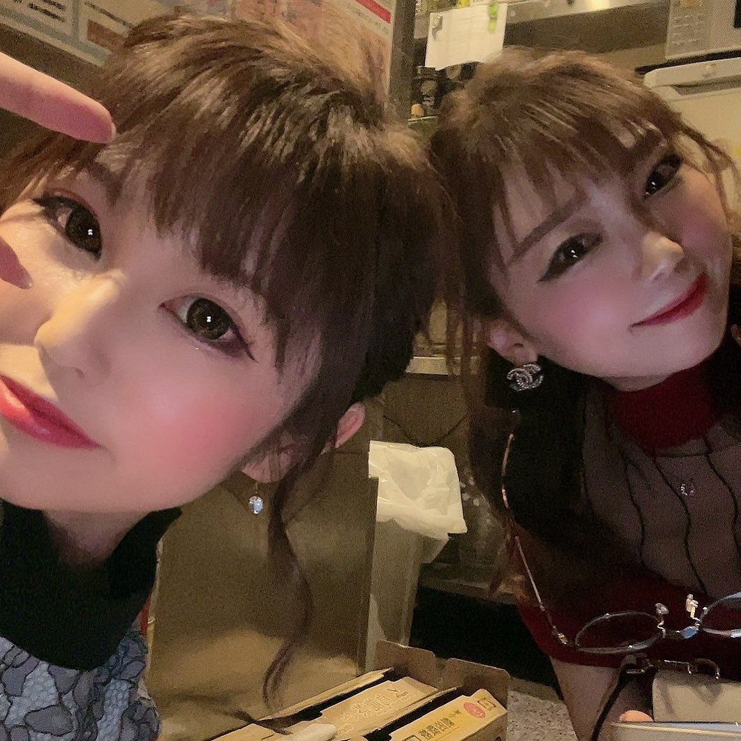 ひなと🤗

@helena_hibikigroup 

#クラブヘレナ　#響グループ　#天海莉央奈　#札幌　#すすきの　#北海道　#ニュークラブ　#ニュークラ嬢　#すすきのニュークラ　#ラウンジ　#ラウンジ嬢　#キャバクラ　#キャバ嬢　#ホステス　#道産子　#美女スタグラム　#求人　#自撮り　#ヘアアレンジ　#キャバキャバ#札幌観光#お酒#酔っ払い#歌舞伎町#錦#中州#国分町#お酒好きと繋がりたい#自撮り#いいね返し