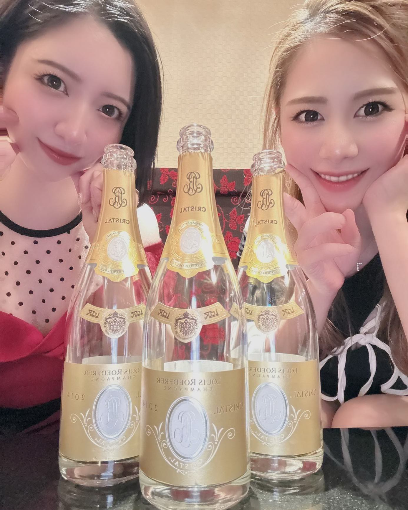 、
キラキラ〜✨

#ヘレナ#響グループ#百瀬るあ
#札幌#すすきの#北海道#ニュークラブ#ニュークラ嬢
#すすきのニュークラ#ラウンジ#ラウンジ嬢#キャバクラ#キャバ嬢#ホステス#道産子#美女スタグラム#求人#自撮り#ヘアアレンジ#キャバキャバ
#ゴルフ#ゴルフ女子#旅行#JGC#JAL#カメラ