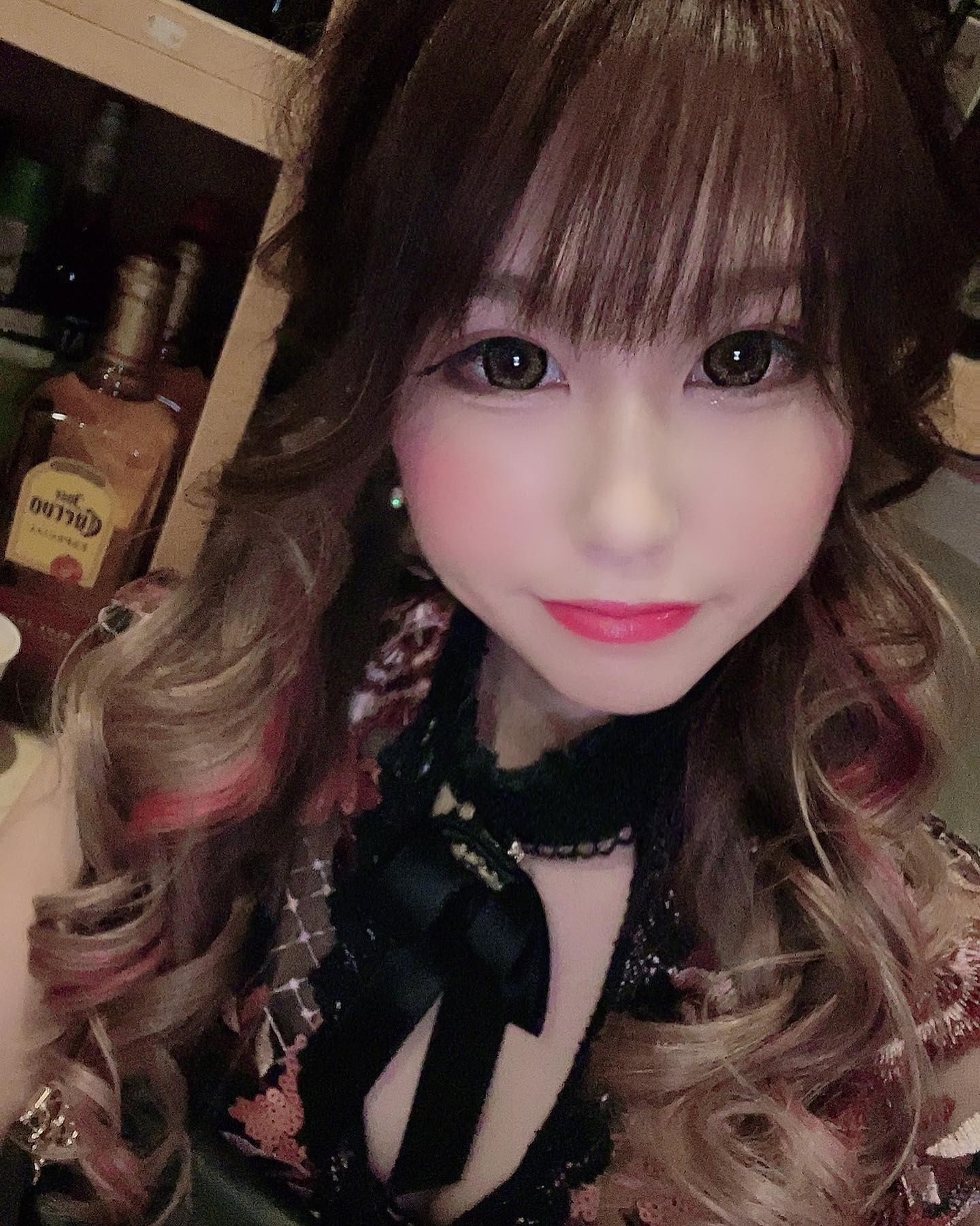 今日は飲みたい気分🥰

@helena_hibikigroup 

#クラブヘレナ　#響グループ　#天海莉央奈　#札幌　#すすきの　#北海道　#ニュークラブ　#ニュークラ嬢　#すすきのニュークラ　#ラウンジ　#ラウンジ嬢　#キャバクラ　#キャバ嬢　#ホステス　#道産子　#美女スタグラム　#求人　#自撮り　#ヘアアレンジ　#キャバキャバ#札幌観光#お酒#酔っ払い#歌舞伎町#錦#中州#国分町#お酒好きと繋がりたい#自撮り#いいね返し