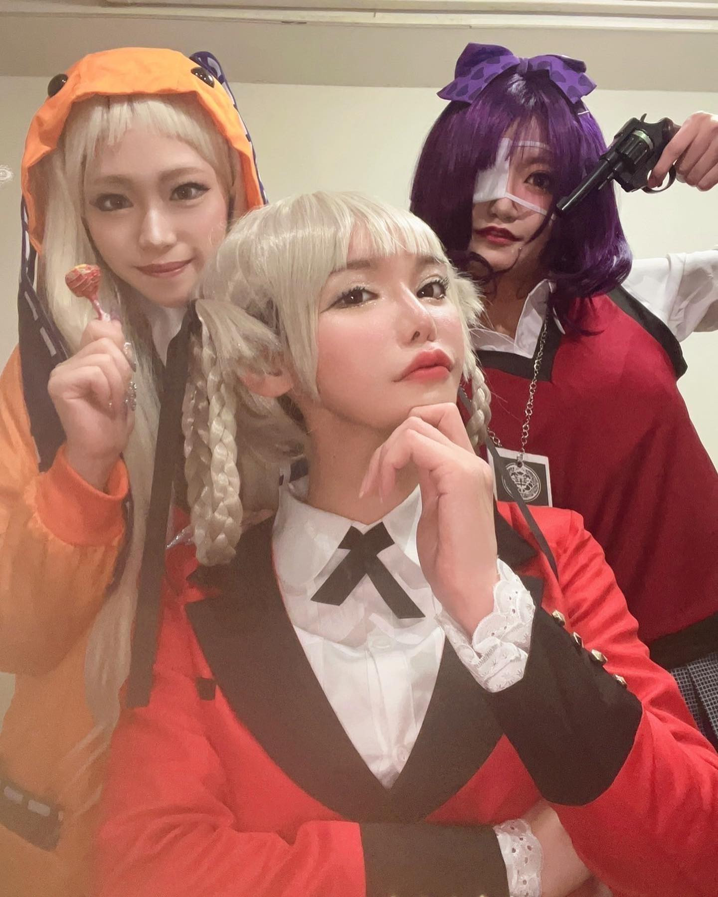 賭ケグルイ生徒会
.
.
.
@amairo.www 
@miyabiii_0822 
.
.
.
色んな案があったんだけど、
今年も大好きなガチ勢おふたりと
アニメ合わせられて嬉しい🙌✨
.
.
.
.
.
ハロウィン1日目🎃から上から目線顔しかしてへん。笑
.
.
.
.
.
.
#賭ケグルイコスプレ 
#賭ケグルイ実写 
#賭ケグルイ生徒会
#桃喰綺羅莉 
#桃喰綺羅莉コスプレ 
#コスプレイヤー 
#cosplay 
#コスプレ女子 
#ショート女子 
#シャンパンタワー
#クリュッグ 
#ソウメ
