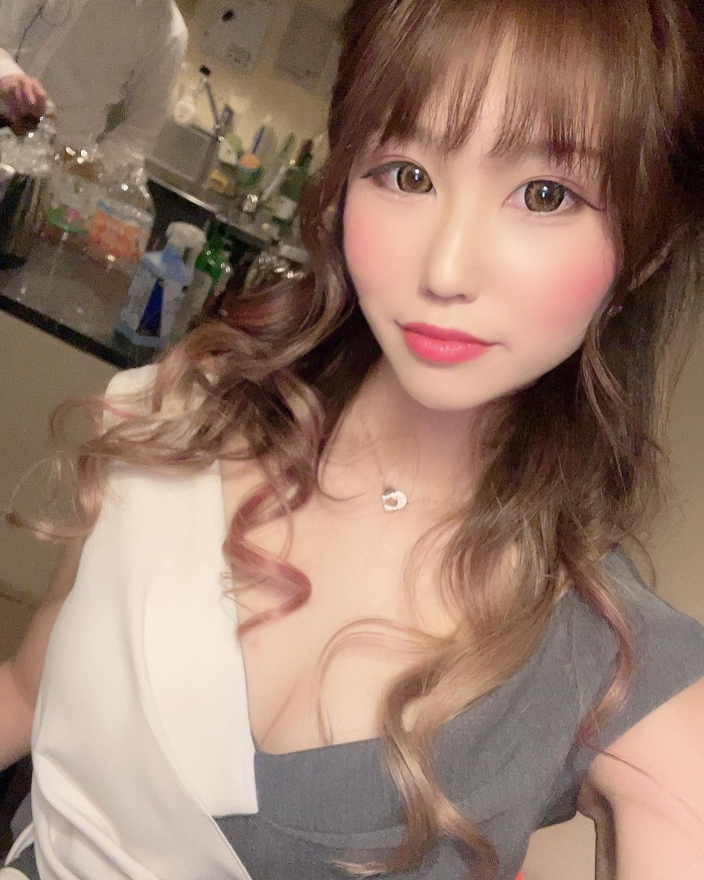 今日も出勤😇

@helena_hibikigroup 

#クラブヘレナ　#響グループ　#天海莉央奈　#札幌　#すすきの　#北海道　#ニュークラブ　#ニュークラ嬢　#すすきのニュークラ　#ラウンジ　#ラウンジ嬢　#キャバクラ　#キャバ嬢　#ホステス　#道産子　#美女スタグラム　#求人　#自撮り　#ヘアアレンジ　#キャバキャバ#札幌観光#お酒#酔っ払い#歌舞伎町#錦#中州#国分町#お酒好きと繋がりたい#自撮り#いいね返し