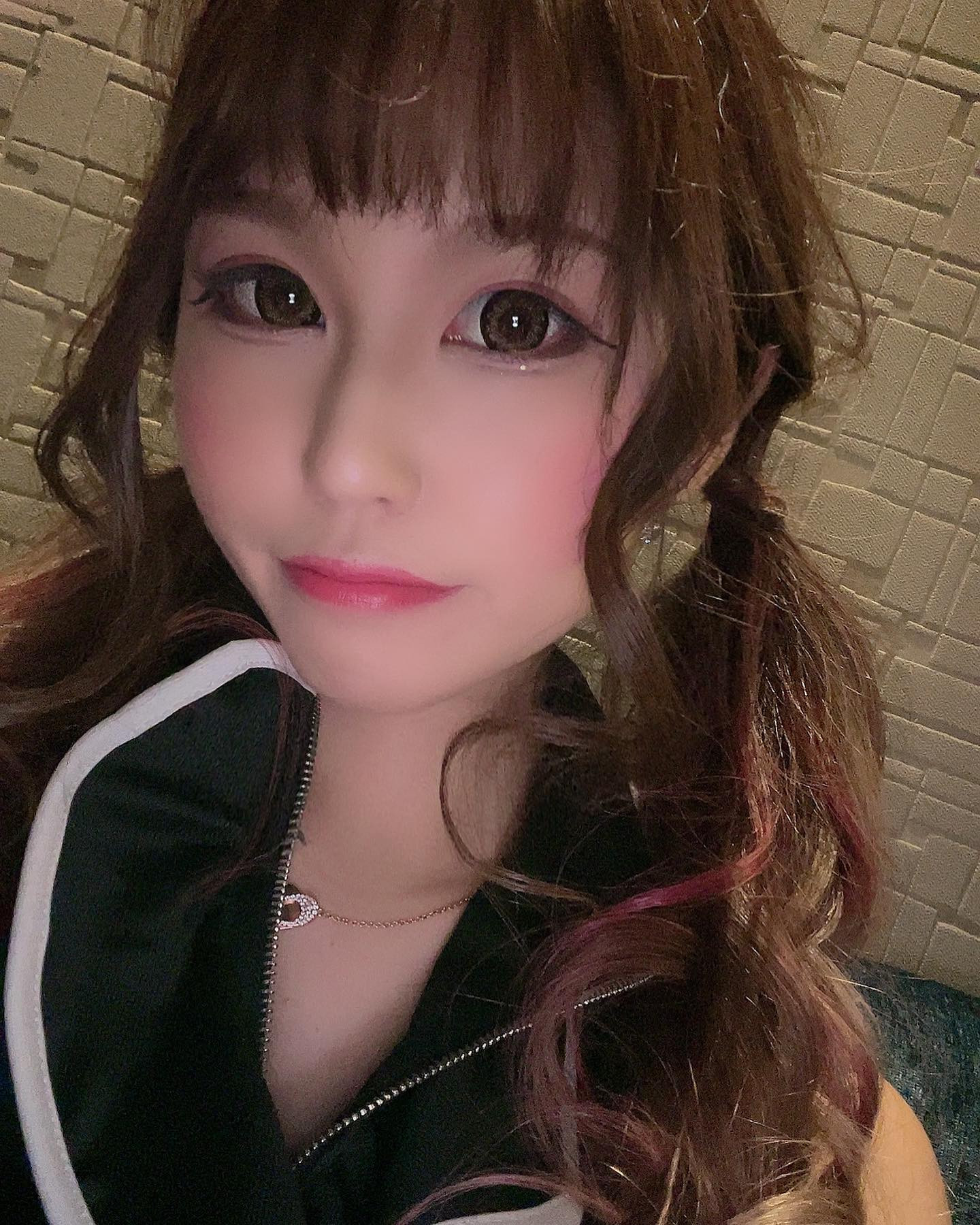 今日はお休みです😇

@helena_hibikigroup 

#クラブヘレナ　#響グループ　#天海莉央奈　#札幌　#すすきの　#北海道　#ニュークラブ　#ニュークラ嬢　#すすきのニュークラ　#ラウンジ　#ラウンジ嬢　#キャバクラ　#キャバ嬢　#ホステス　#道産子　#美女スタグラム　#求人　#自撮り　#ヘアアレンジ　#キャバキャバ#札幌観光#お酒#酔っ払い#歌舞伎町#錦#中州#国分町#お酒好きと繋がりたい#自撮り#いいね返し