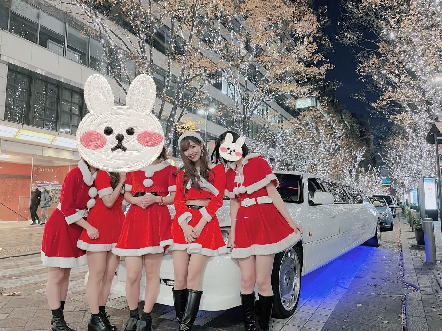 .
去年はタントラ1回辞めてたから
お友達同士なクリスマスだったなあ🎄

今日から3日間、タントラでは
サンタコスしてます🎅✨

#キャバクラ #キャバ嬢 #埼玉キャバクラ #蕨 #タントラ #サンタコス #クリスマス