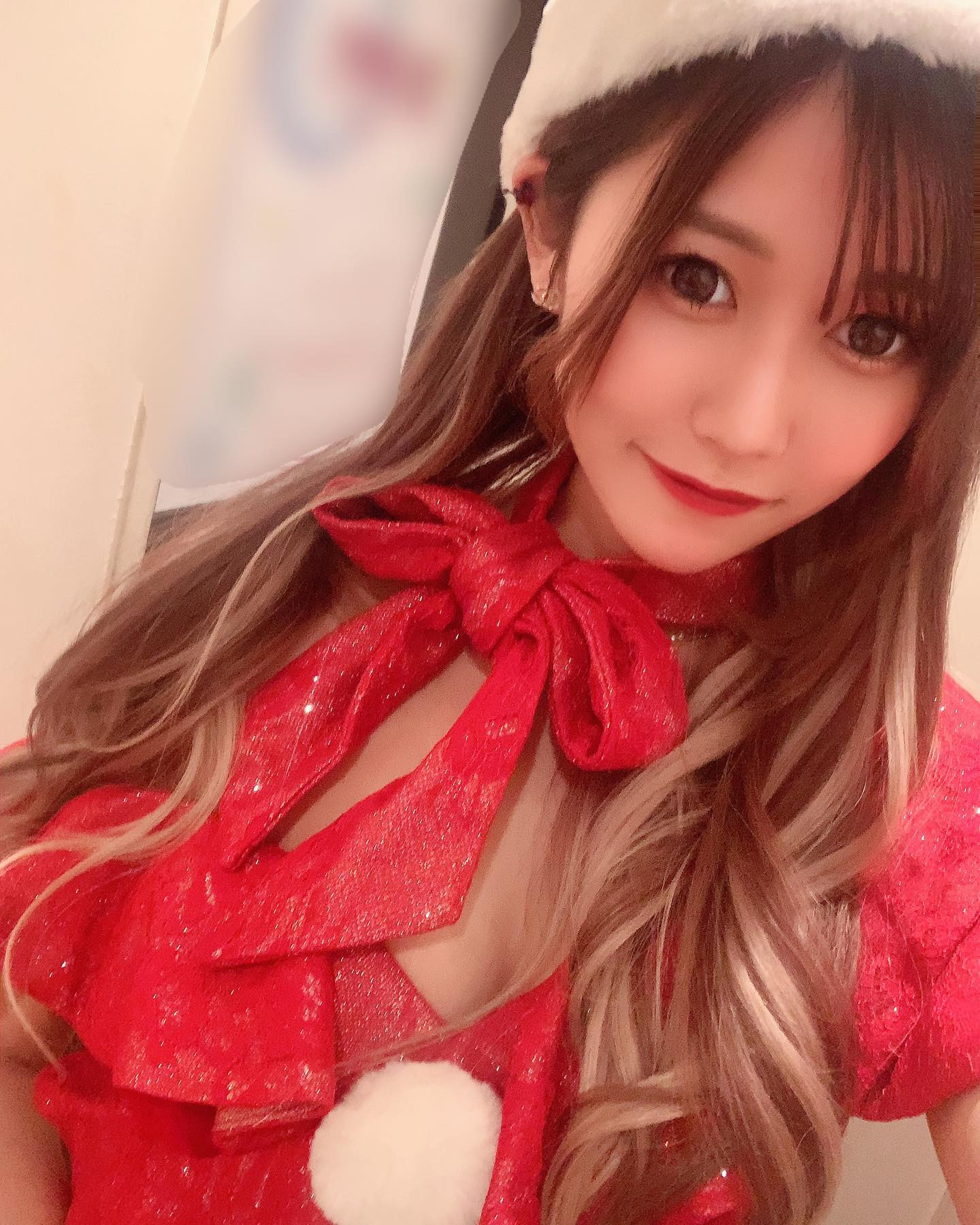 .
昨日はサンタコス1日目
ありがとうございました🌟

今日は久々に体調崩して
ベッドから出れないので
急遽お休みいただきます…😭

#キャバクラ #キャバ嬢 #蕨 #タントラ #サンタコス