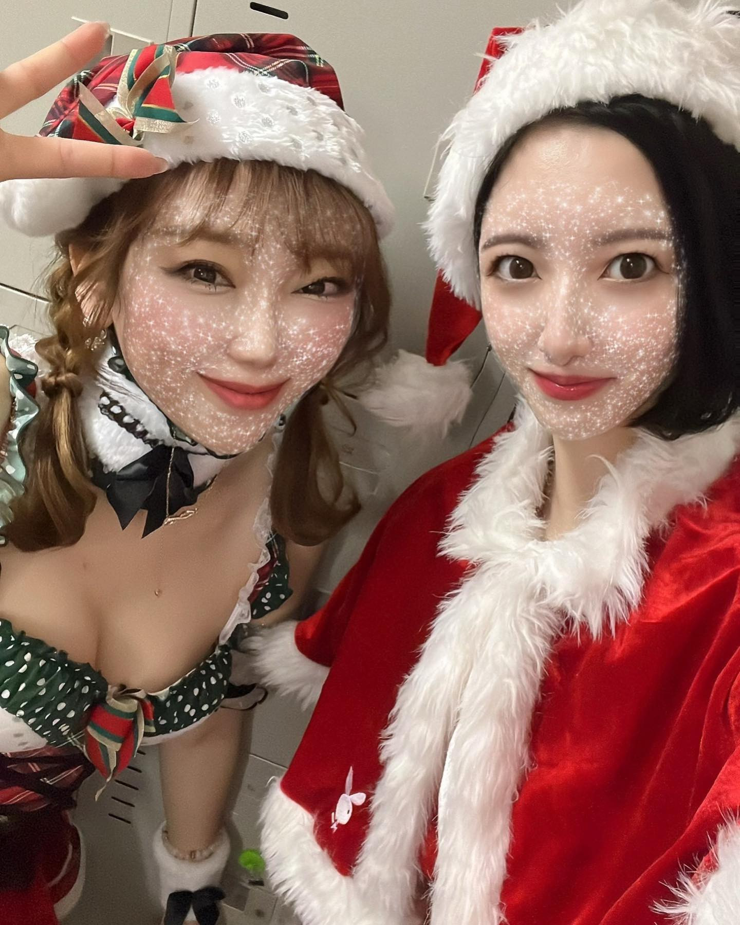 、
ヘレナ最後のイベント
楽しかった💖

今日は脱毛と美肌注射と
疲労回復点滴して実家帰ってくる
休日ですw

#ヘレナ#響グループ#百瀬るあ
#札幌#すすきの#北海道#ニュークラブ#ニュークラ嬢
#すすきのニュークラ#ラウンジ#ラウンジ嬢#キャバクラ#キャバ嬢#ホステス#道産子#美女スタグラム#求人#自撮り#ヘアアレンジ#キャバキャバ
#ゴルフ#ゴルフ女子#旅行#JGC#JAL#カメラ