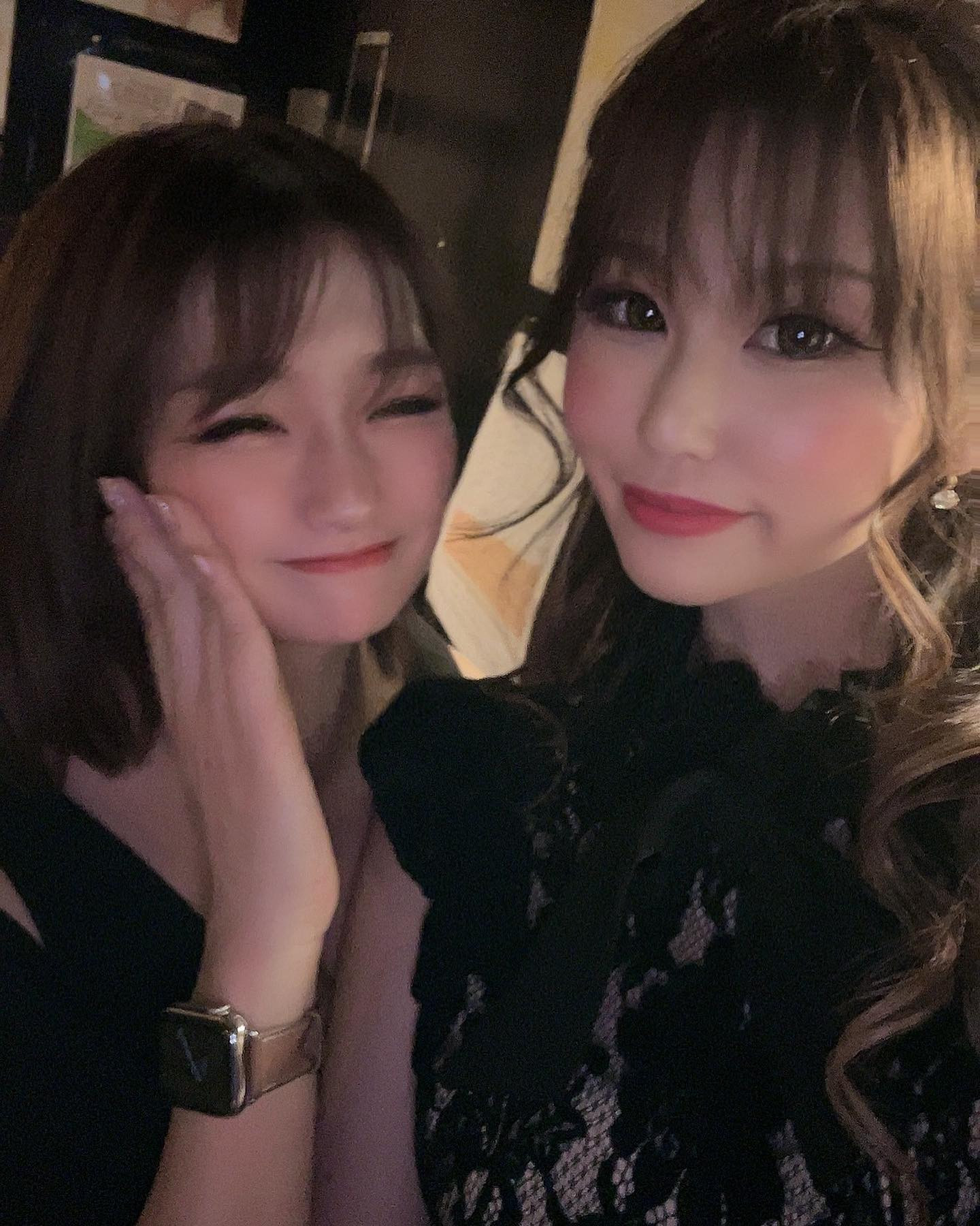 かりんさんと🥰

@helena_hibikigroup 

#クラブヘレナ　#響グループ　#天海莉央奈　#札幌　#すすきの　#北海道　#ニュークラブ　#ニュークラ嬢　#すすきのニュークラ　#ラウンジ　#ラウンジ嬢　#キャバクラ　#キャバ嬢　#ホステス　#道産子　#美女スタグラム　#求人　#自撮り　#ヘアアレンジ　#キャバキャバ#札幌観光#お酒#酔っ払い#歌舞伎町#錦#中州#国分町#お酒好きと繋がりたい#自撮り#いいね返し