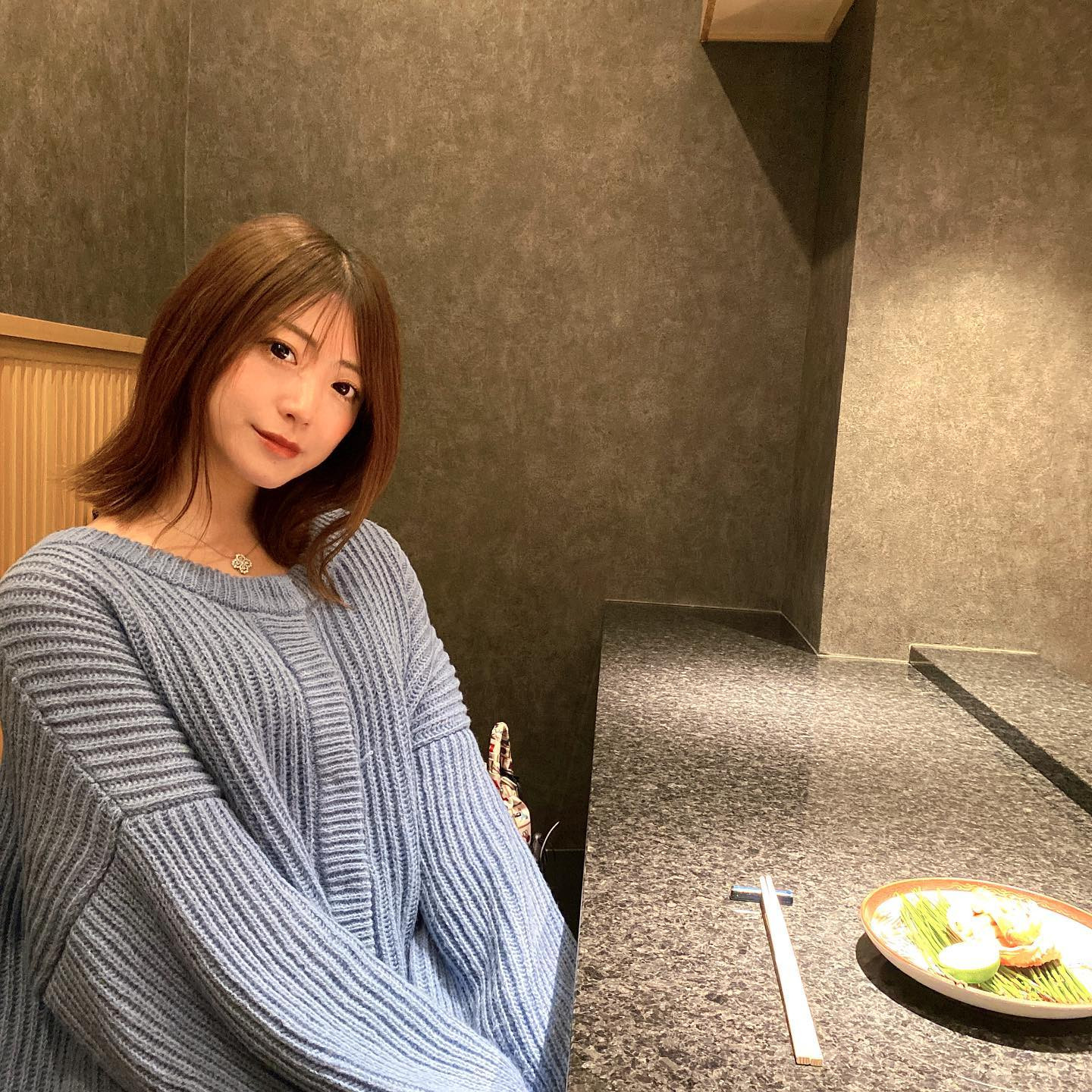 完全予約制🍣青天霹靂🍣

今新しく予約取れない状況だから
キャンセル待ちを願うしかないお店😭❤️
繊細なお味で素材本来の旨みが感じられる✨

山芋アレルギーだからほとんどさいごの卵焼き食べれないけどここは純粋な卵焼き（卵プリン？ケーキ？）みたいな感じだから食べられるのが嬉しい🥰❤️

ごちそうさまでした❤️

美味しいし個室だしゆっくり食べれる🥰❤️

大将ご連絡ありがとうございます😊🍀

また行きたい🍣✨

.

.

.

.
#鮨
#鮨スタグラム
#青天霹靂
#神楽坂グルメ