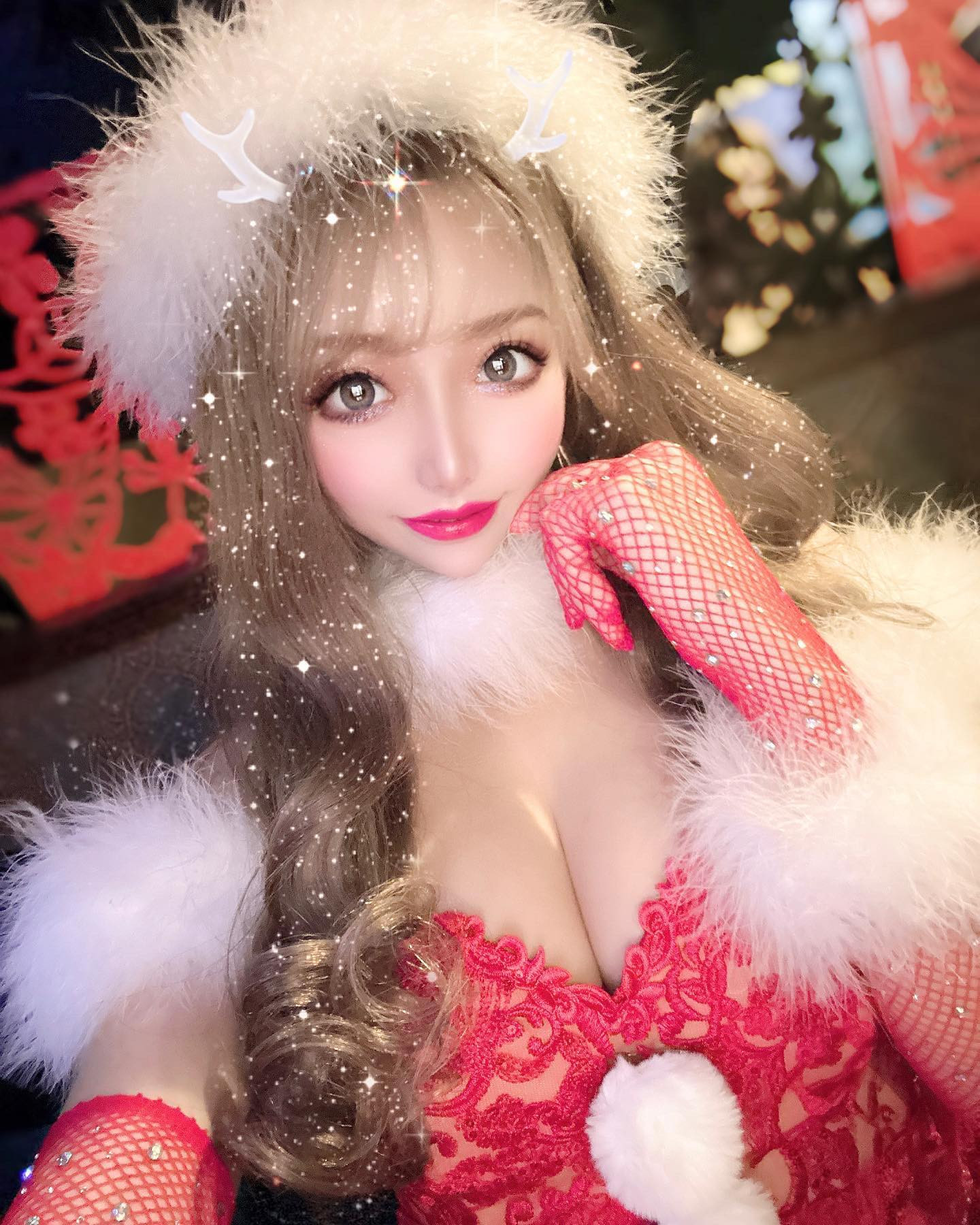 クリスマスイベントの時の写真たち、2日間でこんだけしかない笑
去年ゎたくさん撮ってたのにな🎅
今年は宣材撮っといて良かった！わら

#クリスマス#サンタコス #クリスマスイベント#xmas #christmas#サンタ#instalike #instagood #liketime #likeforlikes #likeforfollow #大阪#すすきの#新宿#歌舞伎町 #麻布#渋谷#池袋#ミナミ#北新地 #キラキラ#可愛い#六本木 #水商売#夜職#キャバクラ#キャバ嬢#ホスト#東京#tokyo