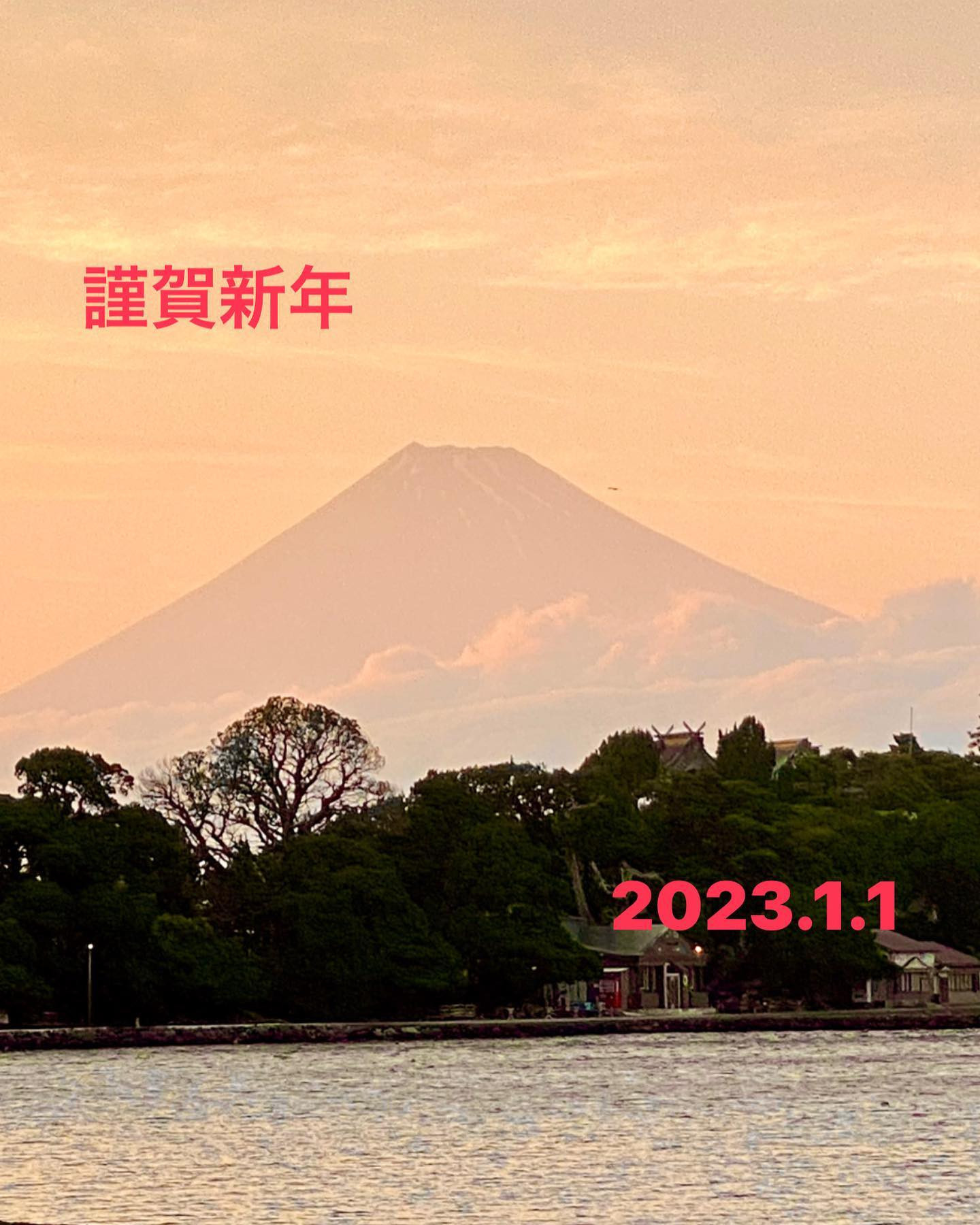 2023年営業スタートしました😊

今年もよろしくお願いします！

　
そしてオープンからご来店ありがとうございます😊

#Blue
#Bar
#kabukicho
#歌舞伎町
#shinjuku
#新宿
#旅行
#海
#Diving
#ダイビング
#UnderwaterPhot
#水中写真
#ライセンス取得
#夏
#ハッピー
#ファインダー越しの世界
#divermag
#iPhone
#GOPRO
#Canon
#Ricoh
#THETA
#OLYMPUS
#tough
#TG-6