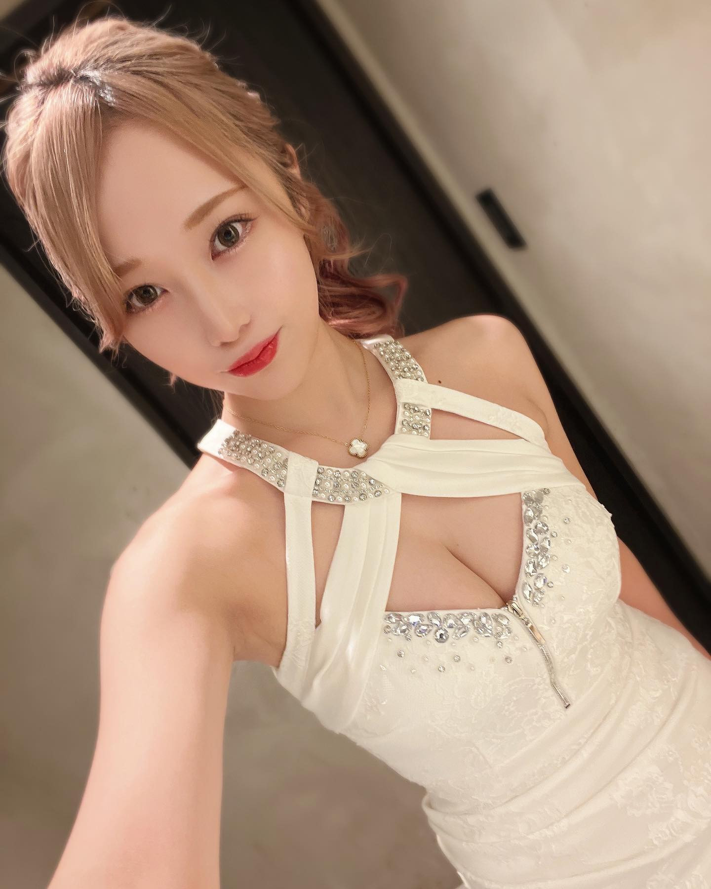 新しいドレス良き💓
.
.

#新潟 #駅前 #新潟駅前 #Ludan #club_ludan #キャバ #キャバクラ #クラブ #ラウンジ #新潟ナイトナビ #nnn #キャバ図鑑  #きゃばきゃば #ポケパラ #ナイツネット  #ナイトビジネス  #夜蝶  #キャバ嬢  #キャバスタグラム #飲み屋 #お酒  #シャンパン #followme #l4l #フォローミー @cabazukan #指名するならキャバ図鑑 @777zukan777 @777cabasuta777 @insta.famil