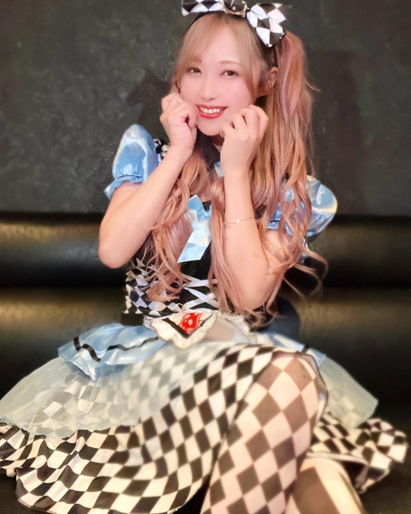 2022.10.28🎃Halloween 1日目
.
.
不思議の国のアリス🕒♠️♥️♣️♦️
.
.

#新潟 #駅前 #新潟駅前 #Ludan #club_ludan #キャバ #キャバクラ #クラブ #ラウンジ #新潟ナイトナビ #nnn #キャバ図鑑  #きゃばきゃば #ポケパラ #ナイツネット  #ナイトビジネス  #夜蝶  #キャバ嬢  #キャバスタグラム #飲み屋 #お酒  #シャンパン #followme #l4l #フォローミー @cabazukan #指名するならキャバ図鑑 @77