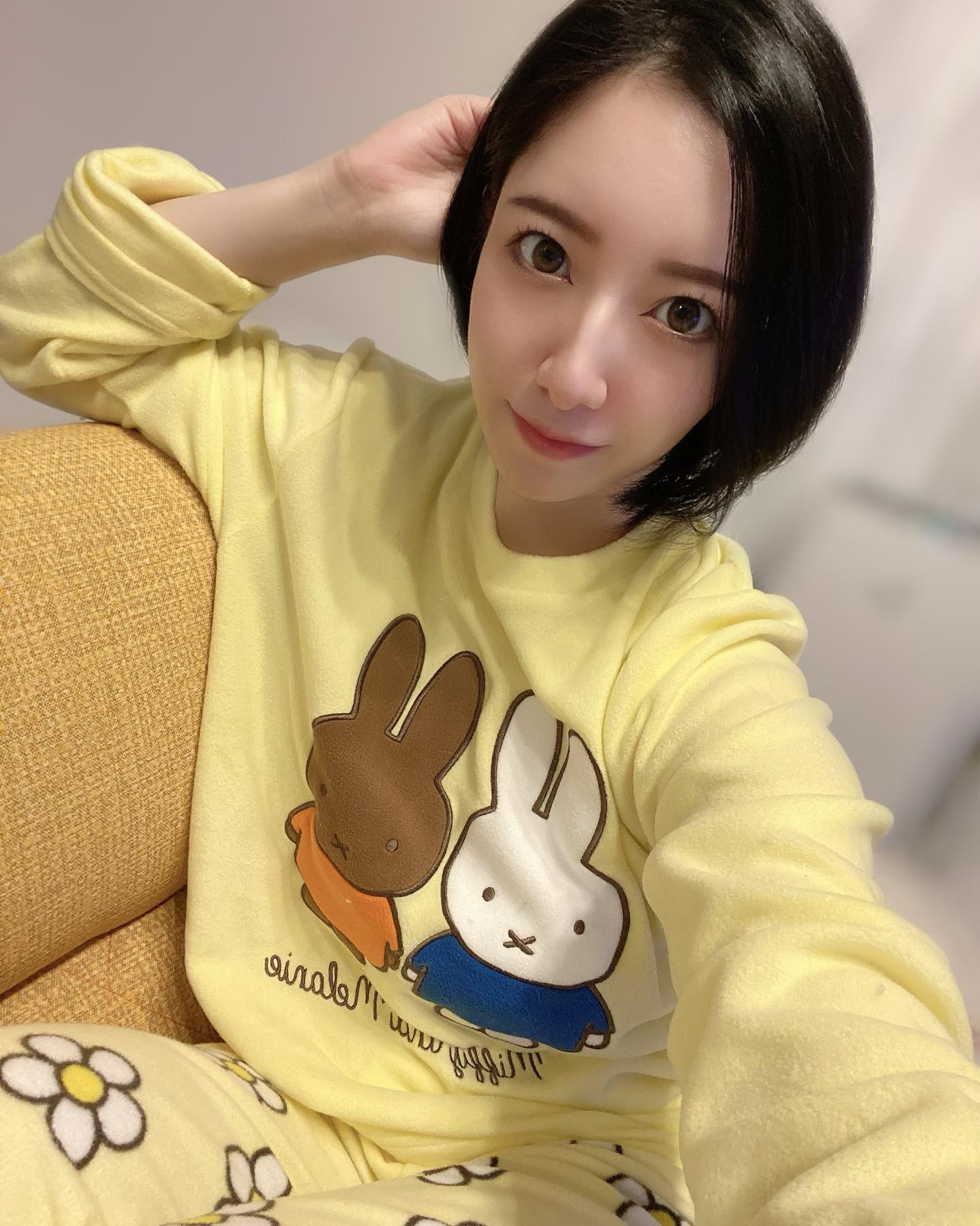 、
よしダラダラしよう。
ポケモン始めました😹笑

#レトワール#響グループ#シンセイグループ#百瀬るあ
#札幌#すすきの#北海道#ニュークラブ#ニュークラ嬢
#すすきのニュークラ#ラウンジ#ラウンジ嬢#キャバクラ#キャバ嬢#ホステス#道産子#美女スタグラム#求人#自撮り#ヘアアレンジ#キャバキャバ
#ゴルフ#ゴルフ女子#旅行#JGC#JAL#カメラ