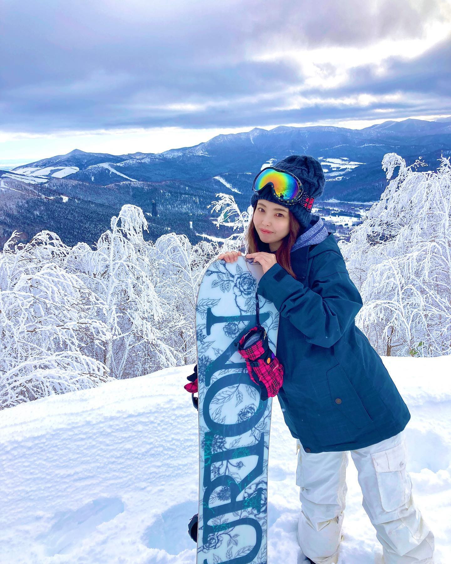 2023年もよろしくお願いします🎍💚
.

#エリアG #エリアGグループ #モナクラス #モナクラス札幌 #モナクラス札幌あい
#ニュークラブモナクラス札幌
.
.
#キャバクラ #キャバ #キャバ嬢 #キャバクラ嬢 #すすきのキャバクラ #すすきのキャバ嬢
.
#ニュークラ #ニュークラブ #キャバキャバ #すすきのニュークラ #すすきのニュークラブ
#すすきのニュークラエリアG #すすきのニュークラブエリアG #すすきのニュークラモナクラス札幌 #すすきのニュークラブモナクラス札幌
#すすきのキャバ