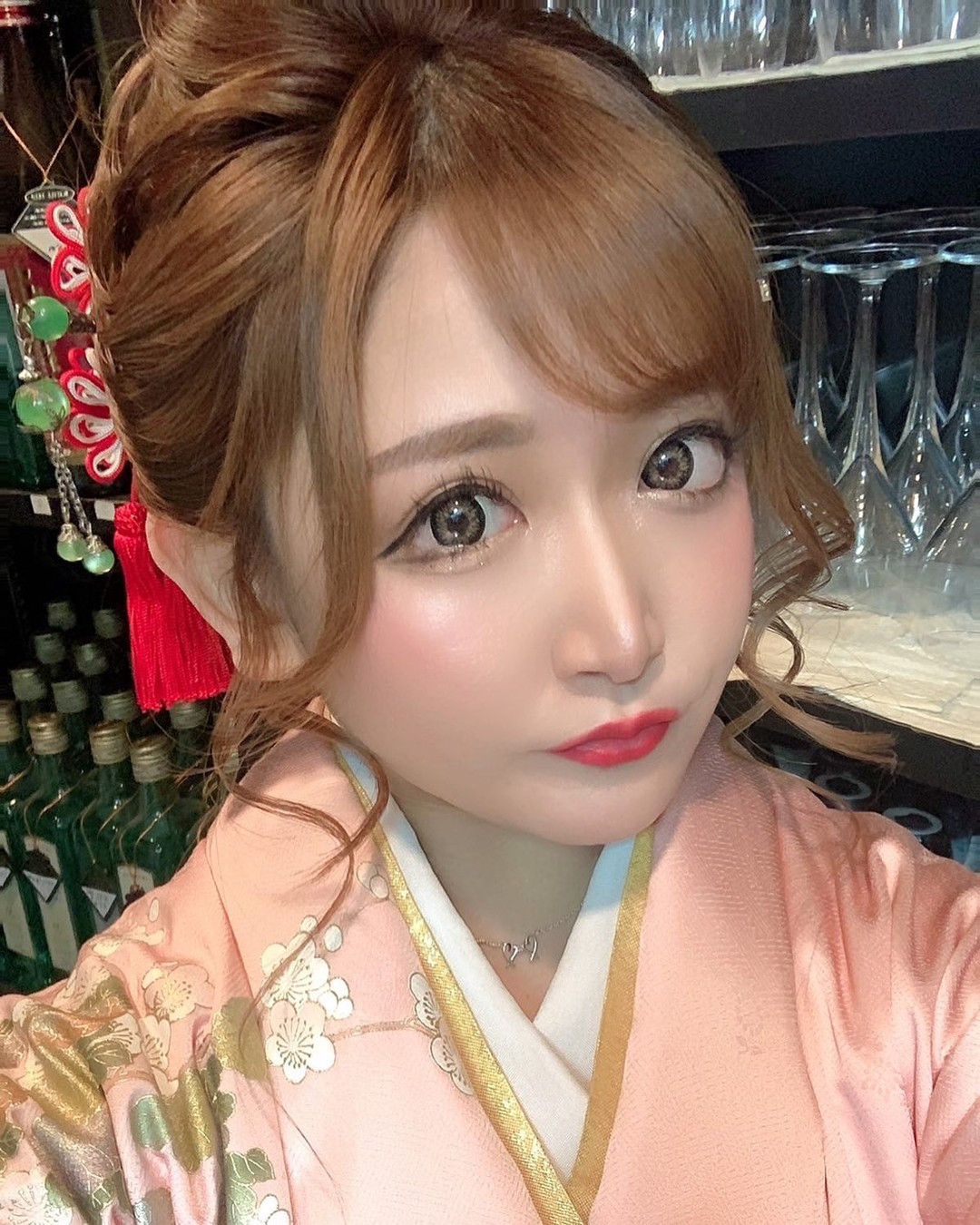 あけおめ🐯
今年もよろしくね

#歌舞伎町 #キャバ嬢 #着物 #着物ヘア #あけましておめでとうございます #遅