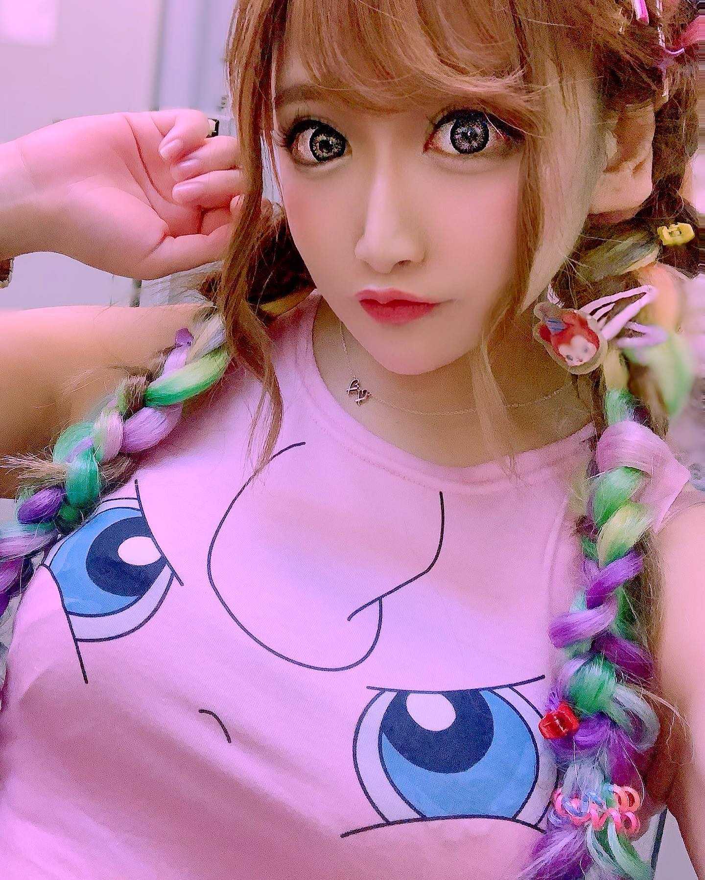 マサラタウンにサヨナラばいばい
おれはこいつと旅に出る

#歌舞伎町 #キャバ嬢 #水商売 #派手髪 #ポケモン #ポケモンゲットだぜ  #そりゃそうじゃ