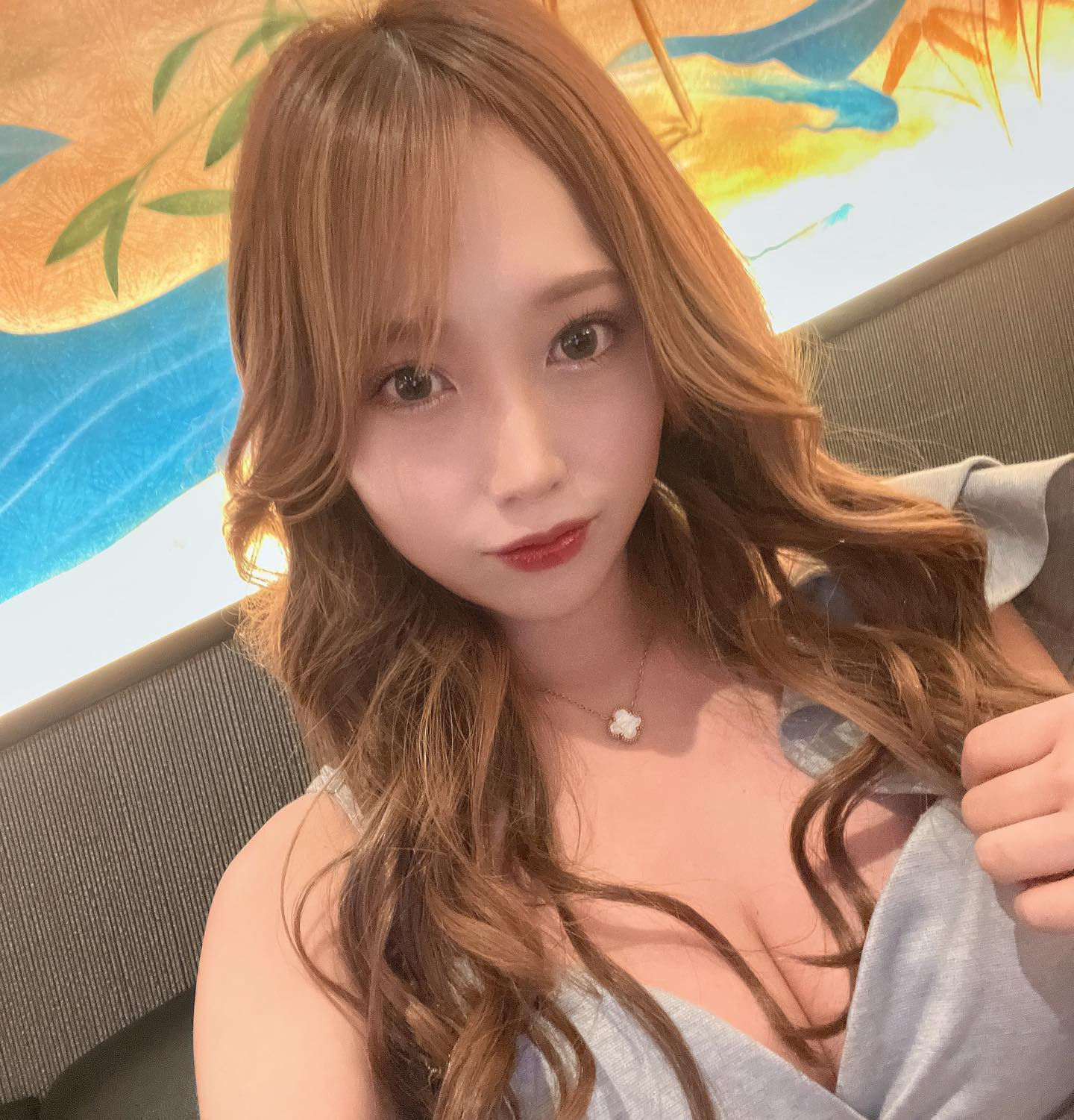 今週は木曜のみお休み頂いてます🙇‍♀️
よろしくお願いします😌✨
.
.

#新潟 #新潟駅前 #Ludan #club_ludan #キャバ #キャバクラ #クラブ #ラウンジ #新潟ナイトナビ #きゃばきゃば #ポケパラ #ナイツネット  #ナイトビジネス  #夜蝶 #夜職 #キャバ嬢  #キャバスタグラム #飲み屋 #お酒  #シャンパン #ドレス #followme #l4l #フォローミー @cabazukan #指名するならキャバ図鑑 @777zukaan777 @777cabasuta7