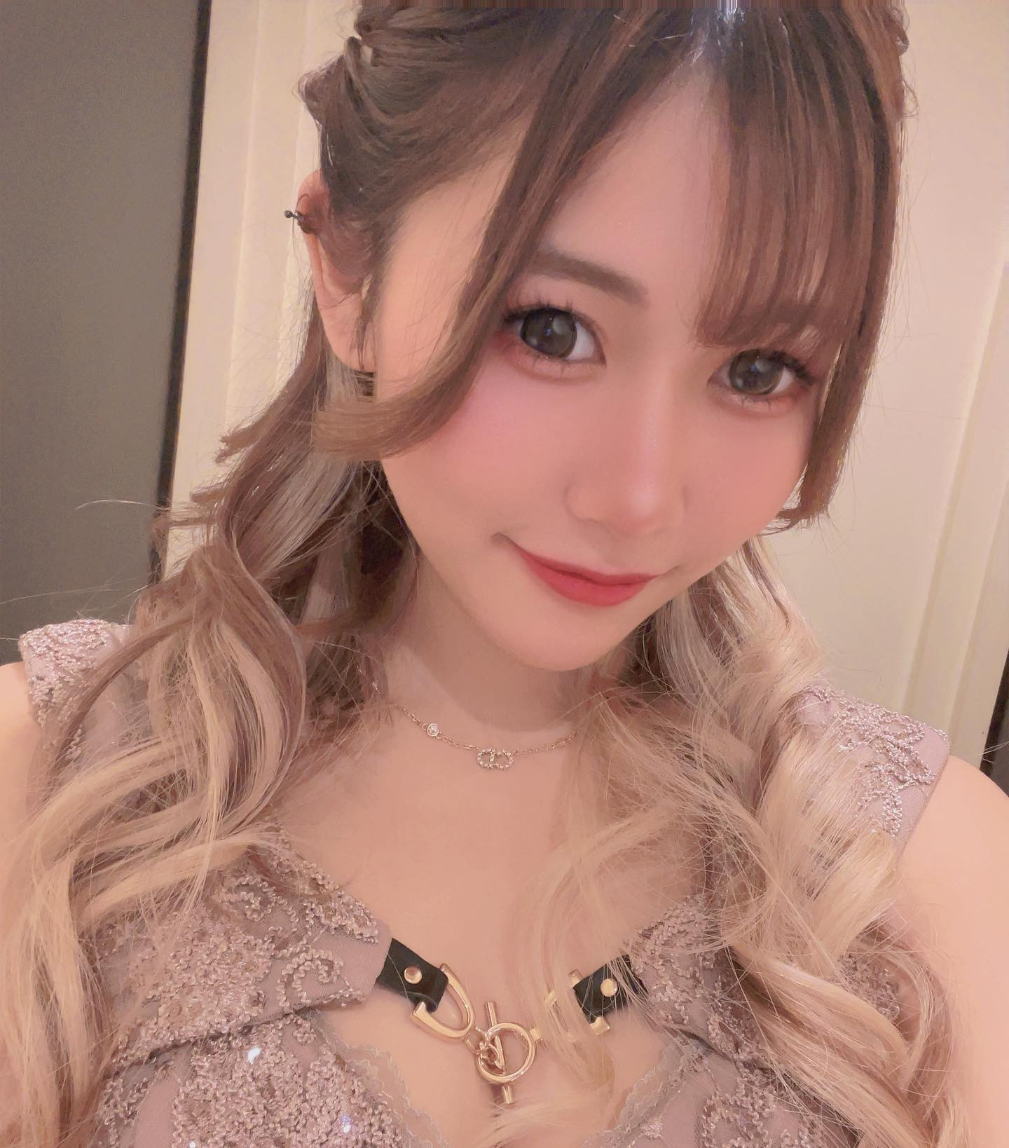 エクステ一旦見納め😵‍💫

今日はお休みです🌟

#キャバクラ #キャバ嬢
#蕨 #タントラ #エクステ