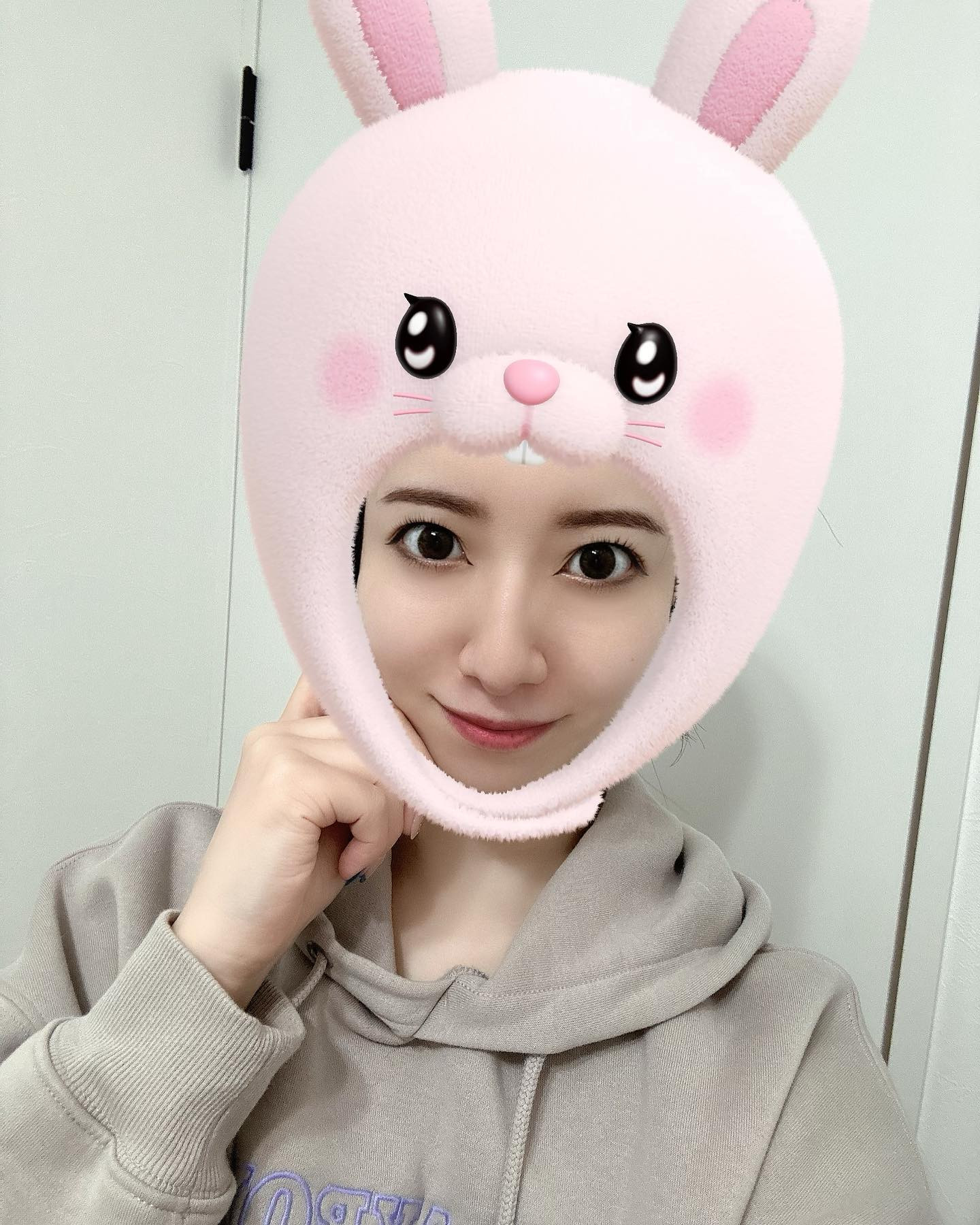 、
🐰🐰🐰

#レトワール#響グループ#シンセイグループ#百瀬るあ
#札幌#すすきの#北海道#ニュークラブ#ニュークラ嬢
#すすきのニュークラ#ラウンジ#ラウンジ嬢#キャバクラ#キャバ嬢#ホステス#道産子#美女スタグラム#求人#自撮り#ヘアアレンジ#キャバキャバ
#ゴルフ#ゴルフ女子#旅行#JGC#JAL#カメラ