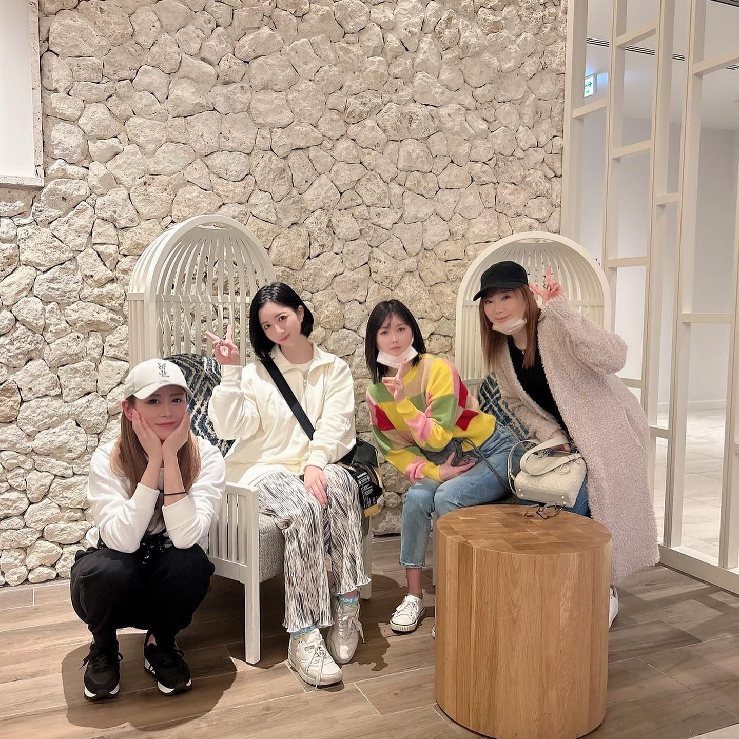 、
今旅泊まったホテルは
シギラミラージュ✨

#レトワール#響グループ#シンセイグループ#百瀬るあ
#札幌#すすきの#北海道#ニュークラブ#ニュークラ嬢
#すすきのニュークラ#ラウンジ#ラウンジ嬢#キャバクラ#キャバ嬢#ホステス#道産子#美女スタグラム#求人#自撮り#ヘアアレンジ#キャバキャバ
#ゴルフ#ゴルフ女子#旅行#JGC#JAL#カメラ