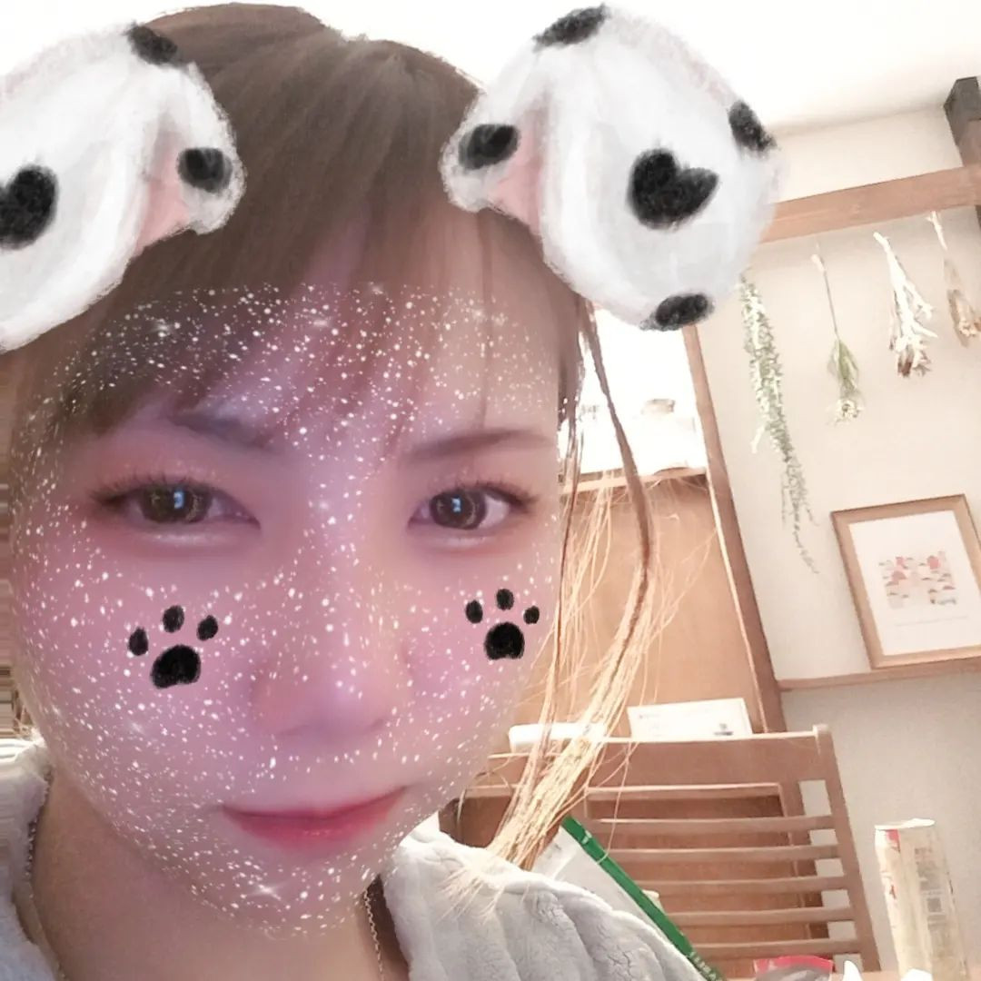 家で一人酒🤣

#ムーランルージュ　#響きグループ　#水妃由羅　#札幌　#すすきの　#北海道　#ニュークラブ　#ニュークラ嬢　#すすきのニュークラ　#ラウンジ　#ラウンジ嬢　#キャバクラ　#キャバ嬢　#ホステス　#道産子　#美女スタグラム　#求人　#自撮り　#ヘアアレンジ　#キャバキャバ