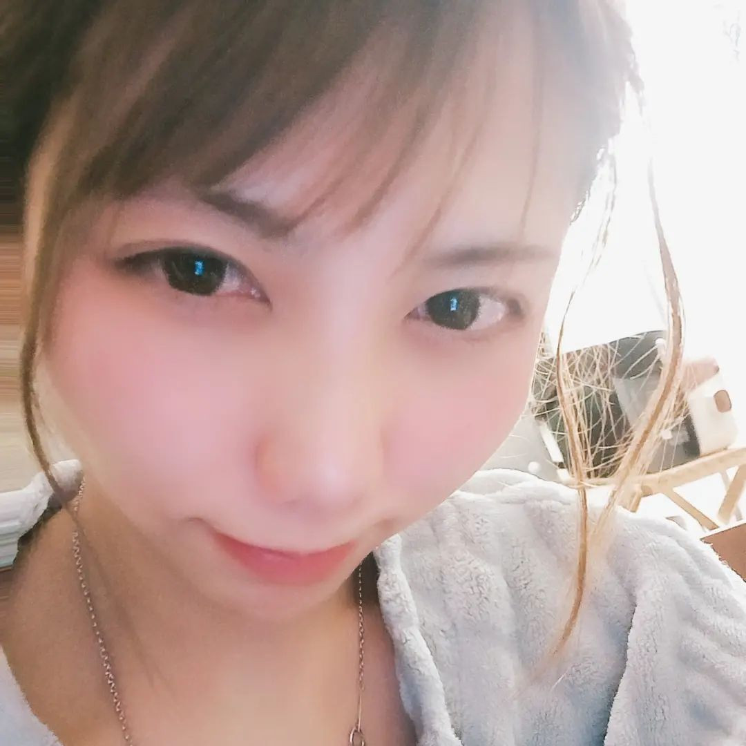 眠い💤

#ムーランルージュ　#響きグループ　#水妃由羅　#札幌　#すすきの　#北海道　#ニュークラブ　#ニュークラ嬢　#すすきのニュークラ　#ラウンジ　#ラウンジ嬢　#キャバクラ　#キャバ嬢　#ホステス　#道産子　#美女スタグラム　#求人　#自撮り　#ヘアアレンジ　#キャバキャバ