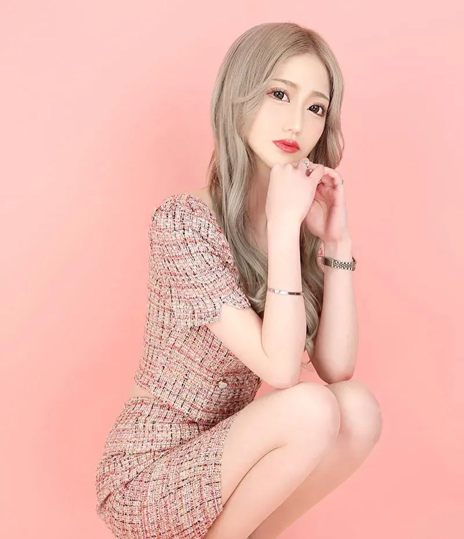 本日もCLUB AOIに御来店頂き
誠にありがとうございました☺️🙏

CLUB AOIでは皆様の夜を
素敵な時間にすること間違いなしです‪🫶🏻

本日のpick upは“ななみ”さんです✨

是非club AOIでお待ちしております♥️♥️♥️

club AOIではキャストさん、男子従業員を募集中です✨
御興味がありましたらお気軽にDMまたはお電話で宜しくお願い致します！

ご連絡お待ちしております🙇‍♂️
TEL 03-6233-7061

#新宿 #歌舞伎町 #キャバクラ #キャバ嬢 #clubA