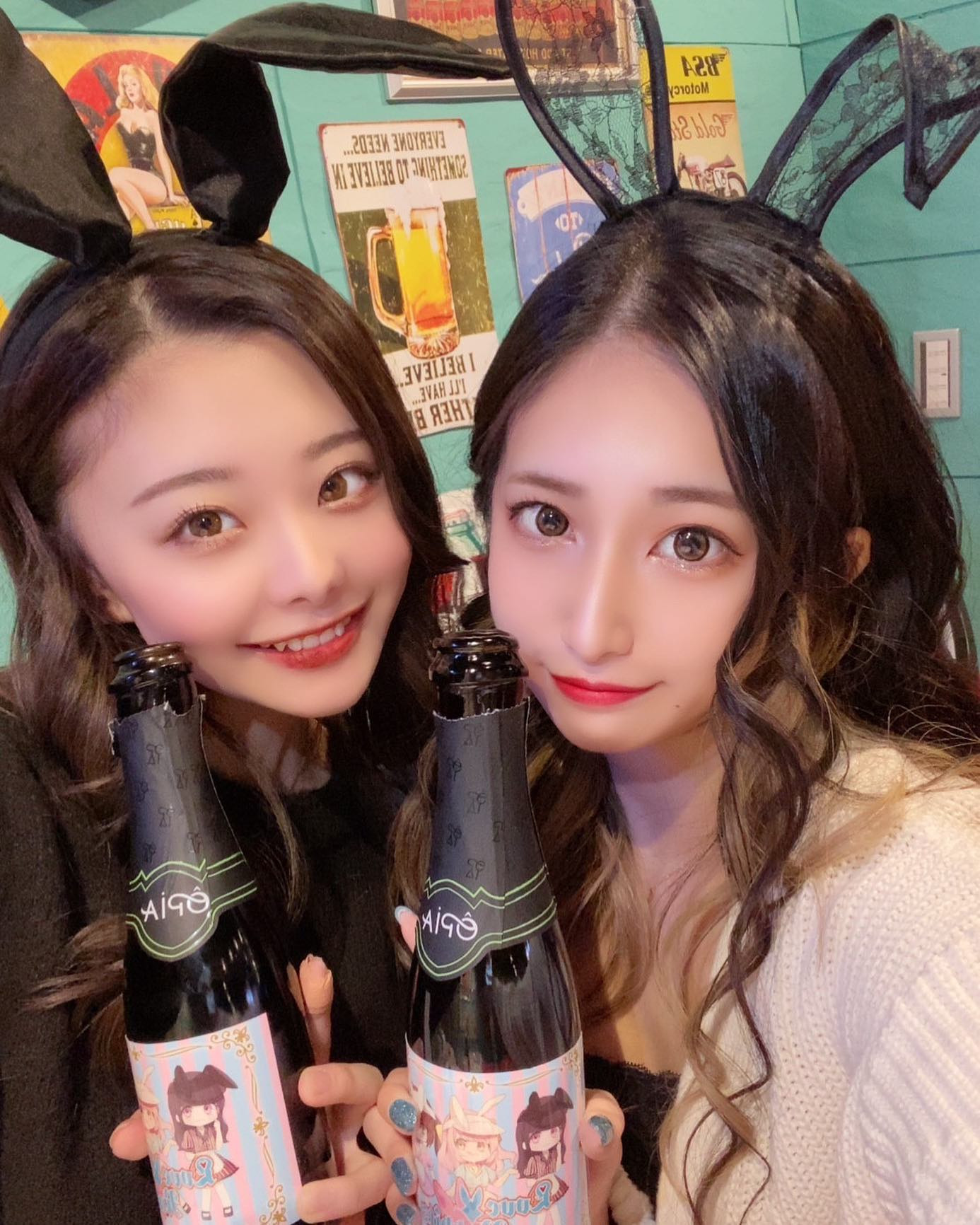 ラブラビ行ってきた ❤️🐰 @love_rabbits82 🐰❤️

あと髪暗くして切ったよん

#すすきの #ススキノ #札幌 #北海道 #リーマンズバー #アテイン #ニュークラ #キャバ嬢 #ホステス #夜職 #rymansbar #お酒 #ラウンジ #ガールズバー #シャンパン #いいね返し #自撮り #コンカフェ #かわいい #歌舞伎町 #中洲 #祇園 #北新地 #錦 #ミナミ #六本木 #銀座 #ヘアメイク