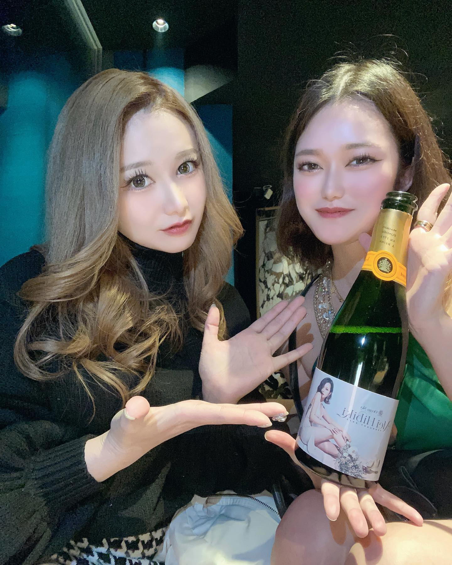 オーシャン遊びに行ってきた♡
めいちゃんはぴば♡

#すすきの #シャチグループ #シャチスタ #赤門倶楽部 #椿姫なみ #キャバ嬢 #キャバクラ #すすきのキャバクラ #歌舞伎町 #六本木 #銀座 #中洲 #北新地 #水商売 #バイト募集中 #求人 #アルバイト #高収入 #夜職 #キャスト募集 #体入 #採用 #女子大生 #経営者 #ベンチャー企業 #ガールズバー #ポケパラ #美容 #オシャレ #可愛い女の子