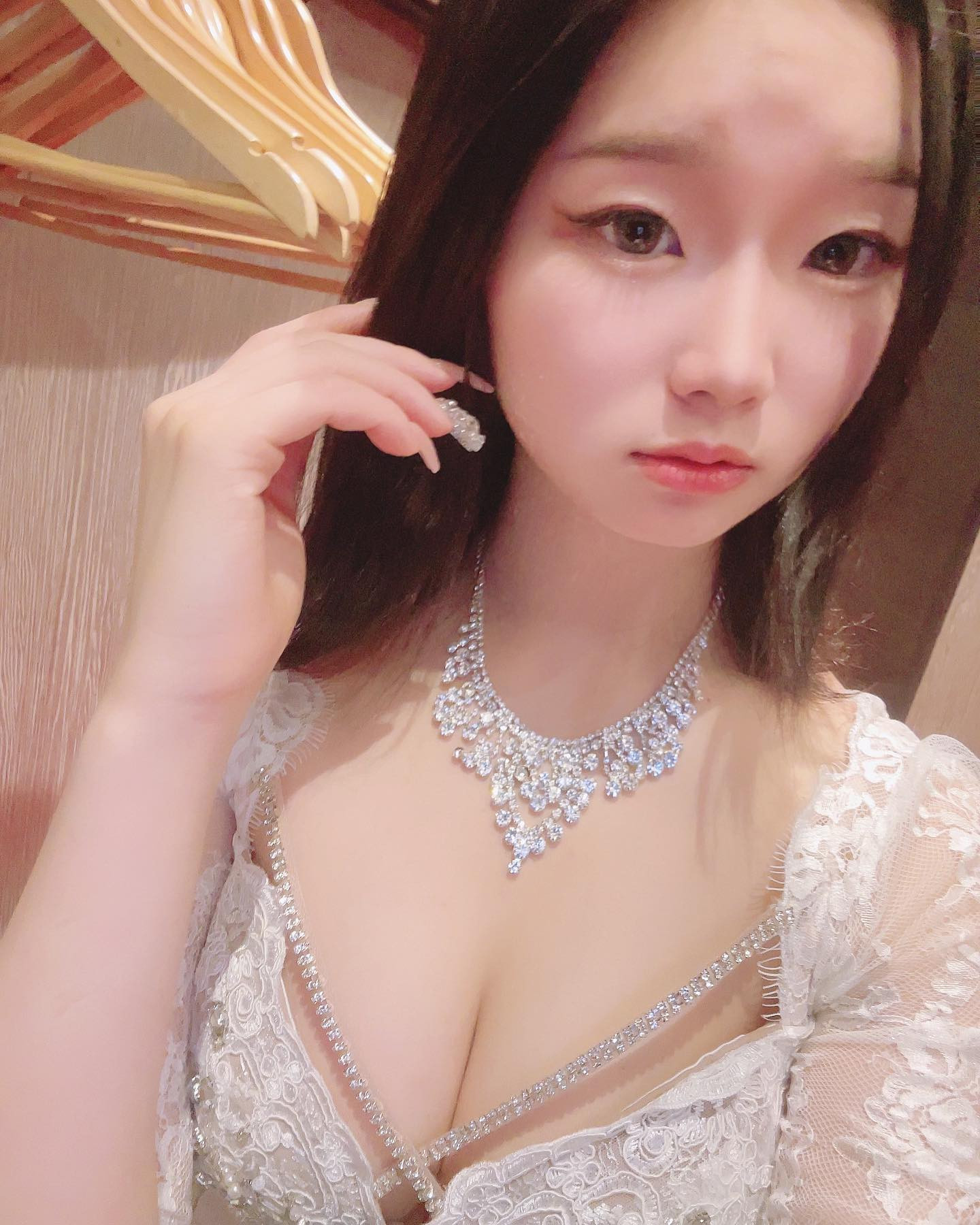 出勤🐶

今日の背景はハンガー🙋