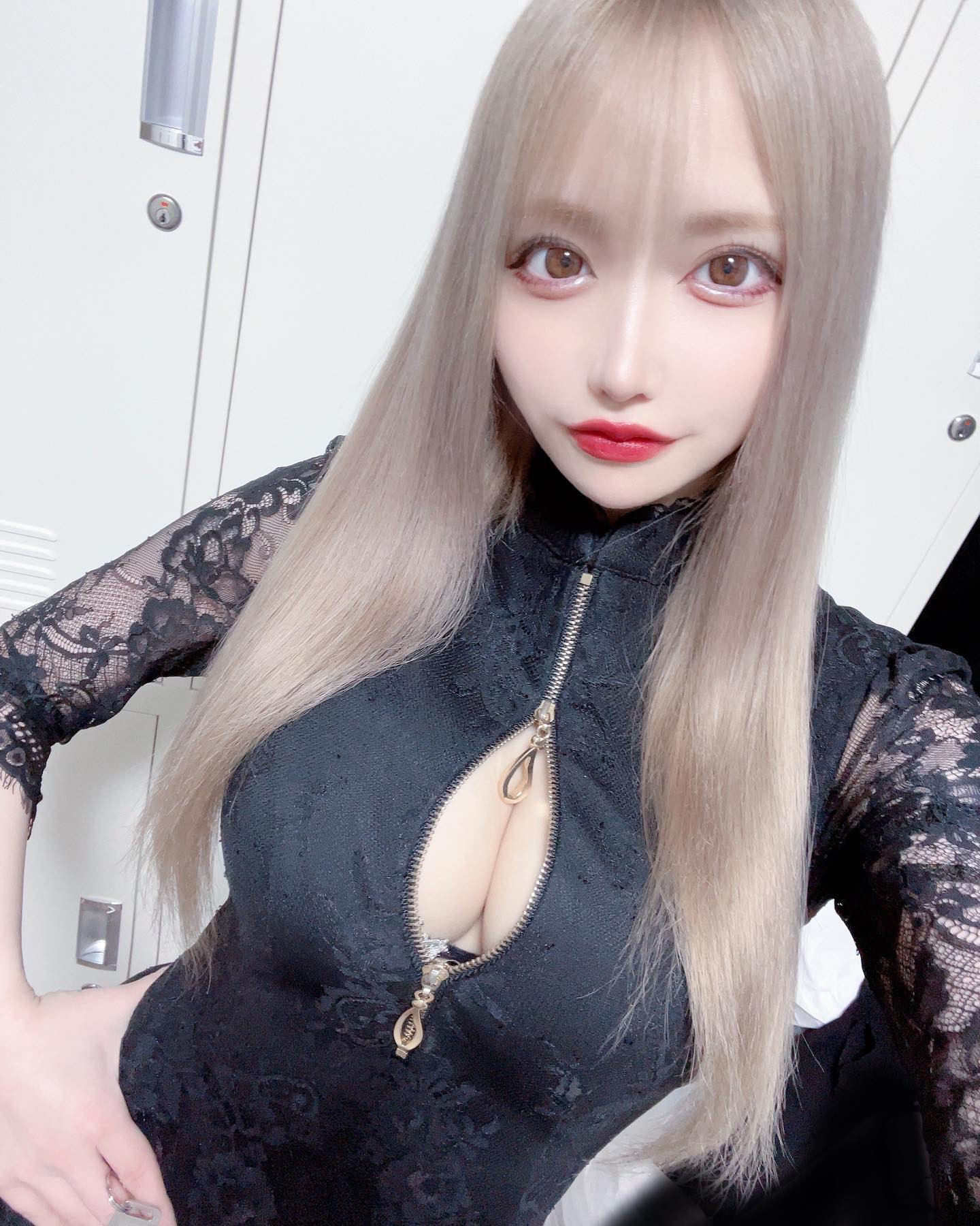 .
.
ᚷᚨᚺ ᛉᚨᚾ ᛏᚨᚲ 

ᚷᚨᚺ ᛉᚨᚾ ᛏᚨᛏ ᛏᚨᛏ ᛒᚱᚨᚲ
.
.