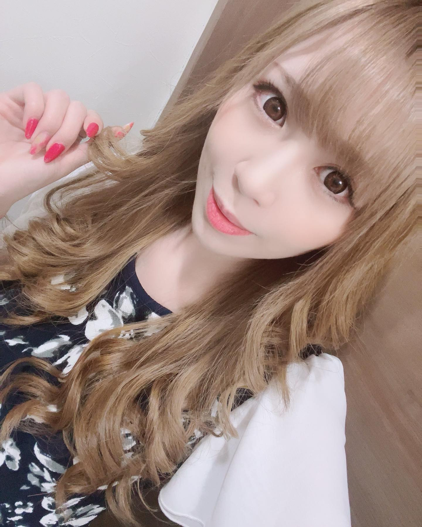 .

1年前の
金髪時代👱‍♀️

.