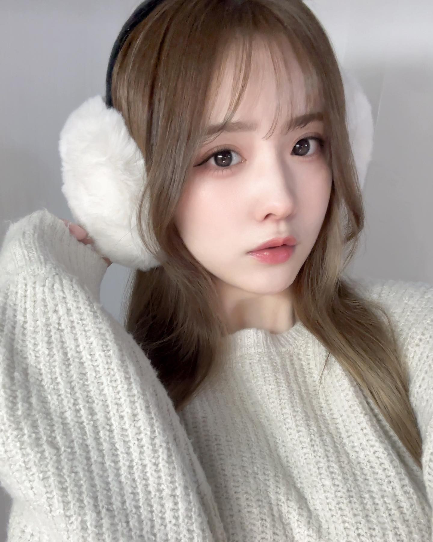 正しさよりも優しさが欲しい
.
.
𓐄𓐄𓐄𓐄𓐄𓐄𓐄𓐄𓐄𓐄𓐄𓐄𓐄𓐄𓐄𓐄𓐄𓐄𓐄𓐄𓐄𓐄𓐄𓐄𓐄𓐄𓐄𓐄𓐄𓐄𓐄𓐄𓐄𓐄𓐄𓐄𓐄𓐄𓐄𓐄𓐄
#らくちんコーデ #ホワイトコーデ #イヤーマフ 
#冬コーデ #白コーデ #ピンクメイク #純欲メイク #winterfashion #japanesegirl #aw23 #ootd #maisonmargiela #asiangirls #pinkmakeup 
𓐄𓐄𓐄𓐄𓐄𓐄𓐄𓐄𓐄𓐄𓐄𓐄𓐄𓐄𓐄𓐄𓐄𓐄𓐄𓐄𓐄𓐄𓐄𓐄𓐄𓐄𓐄𓐄𓐄𓐄𓐄𓐄𓐄𓐄𓐄𓐄𓐄𓐄𓐄𓐄𓐄
