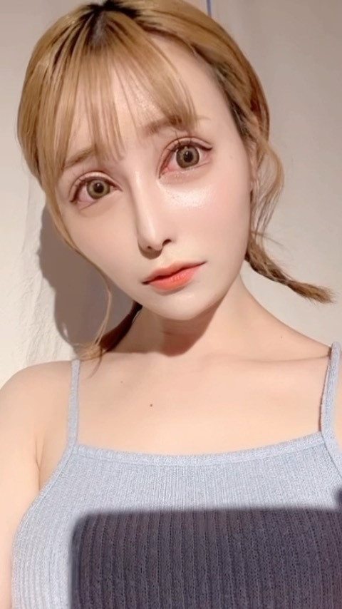 切開リフトの腫れ落ち着いてきた◎
もうちょっとで２ヶ月！
大満足整形に入るなこりゃ、、☺️
.
.
4月は月曜以外の深夜1:30から基本歌舞伎います🥂
アップデートしたの見てほしい、、
.
.
.
#切開リフト
#ダウンタイム
#美容整形
#リフトアップ　
#韓国整形