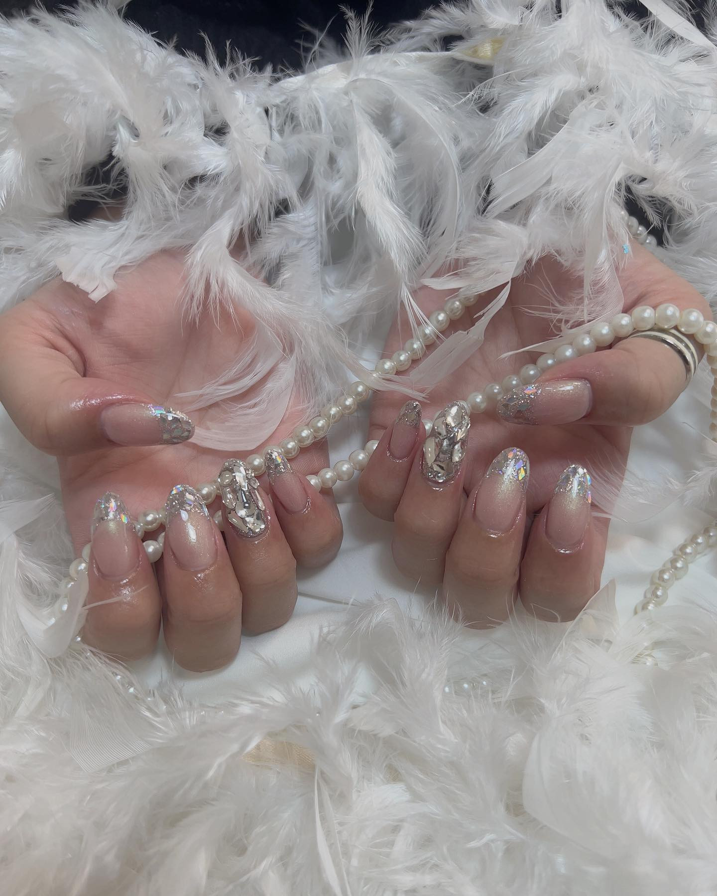 .
.
.
.
Newネイル🫶
.
.
.
#池袋#東池袋#キャバクラ#キャバ嬢
#ネイル#キラキラネイル#ガラスフレンチ