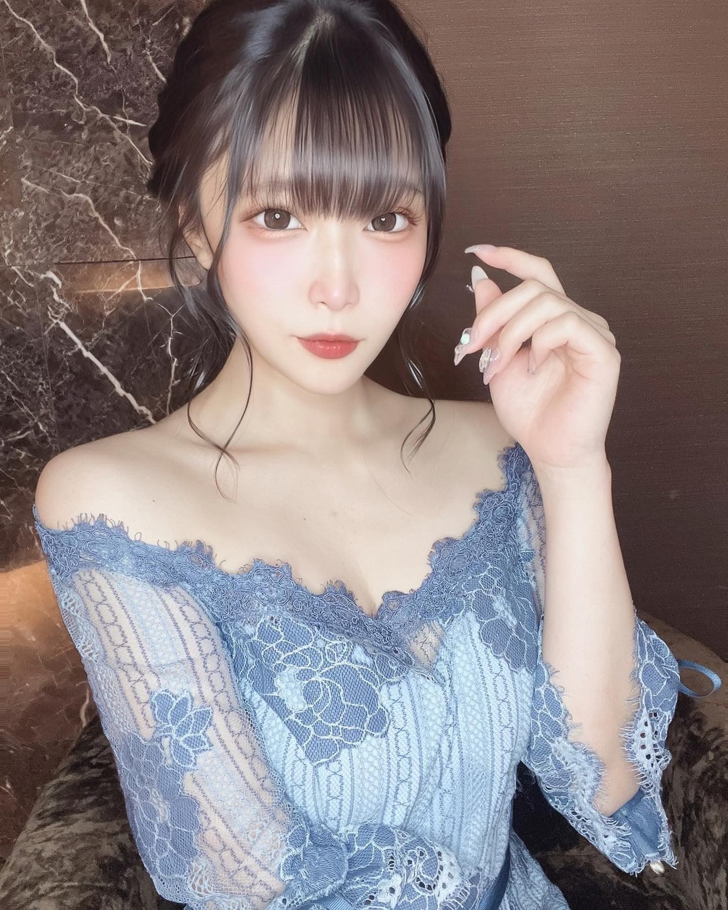 今日はリアにお誕生日プレゼントを買ってもらったよ❤️‍🔥
明日はリアと念願の福岡〜🐈‍⬛
なので本日はお休み☁️

南4条西3丁目第一Gビル3F 
Club MOULIN ROUGE-ムーラン・ルージュ-

☁️星乃　そら☁️

#ムーランルージュ #響グループ #星乃そら#札幌 #すすきの #北海道 #ニュークラブ #ニュークラ嬢 #すすきのニュークラ #ラウンジ #ラウンジ嬢 #キャバクラ #キャバ嬢 #ホステス #夜職 #ナイトワーク#ポケパラ#インスタ指名#彼氏募集中#求人#お酒好きな人と繋がりた