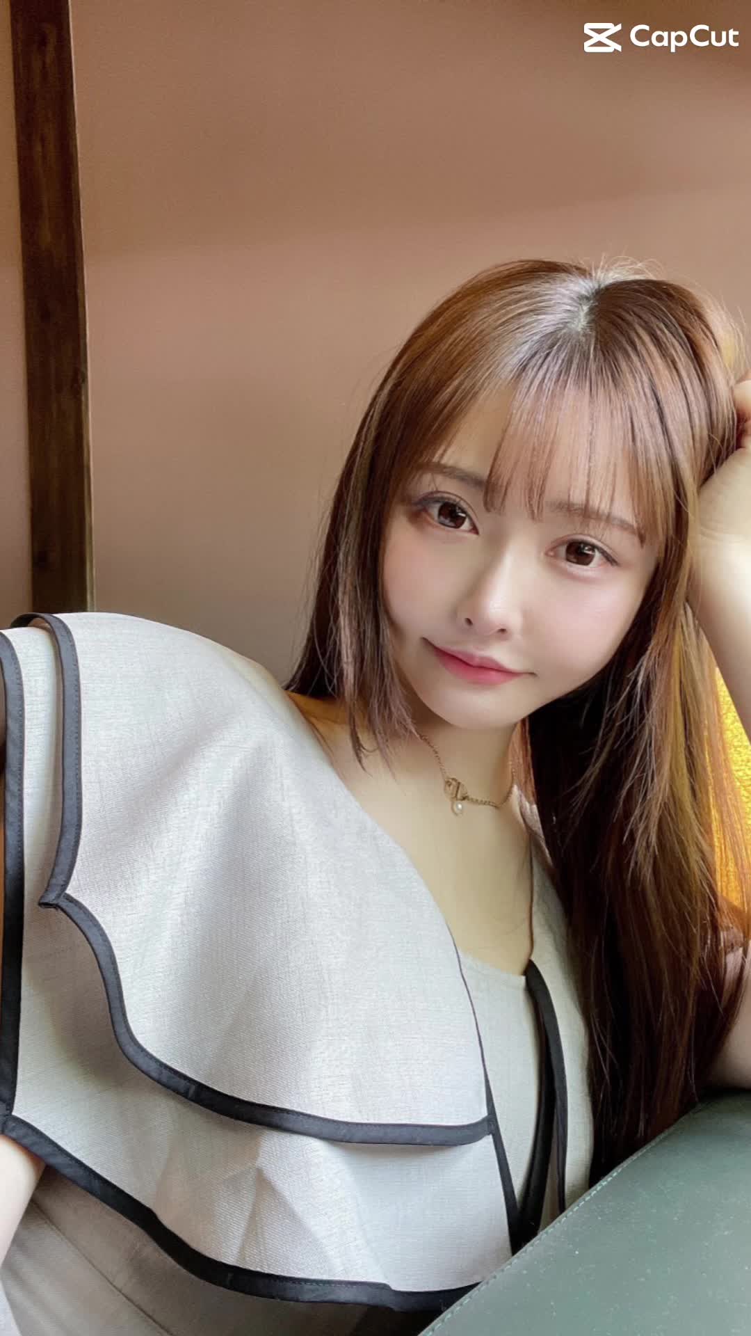 ボブ楽そうだなぁ,どっちがいい？#キャバ嬢#ホステス#すすきの#ニュークラ#かわいい#可愛い女の子