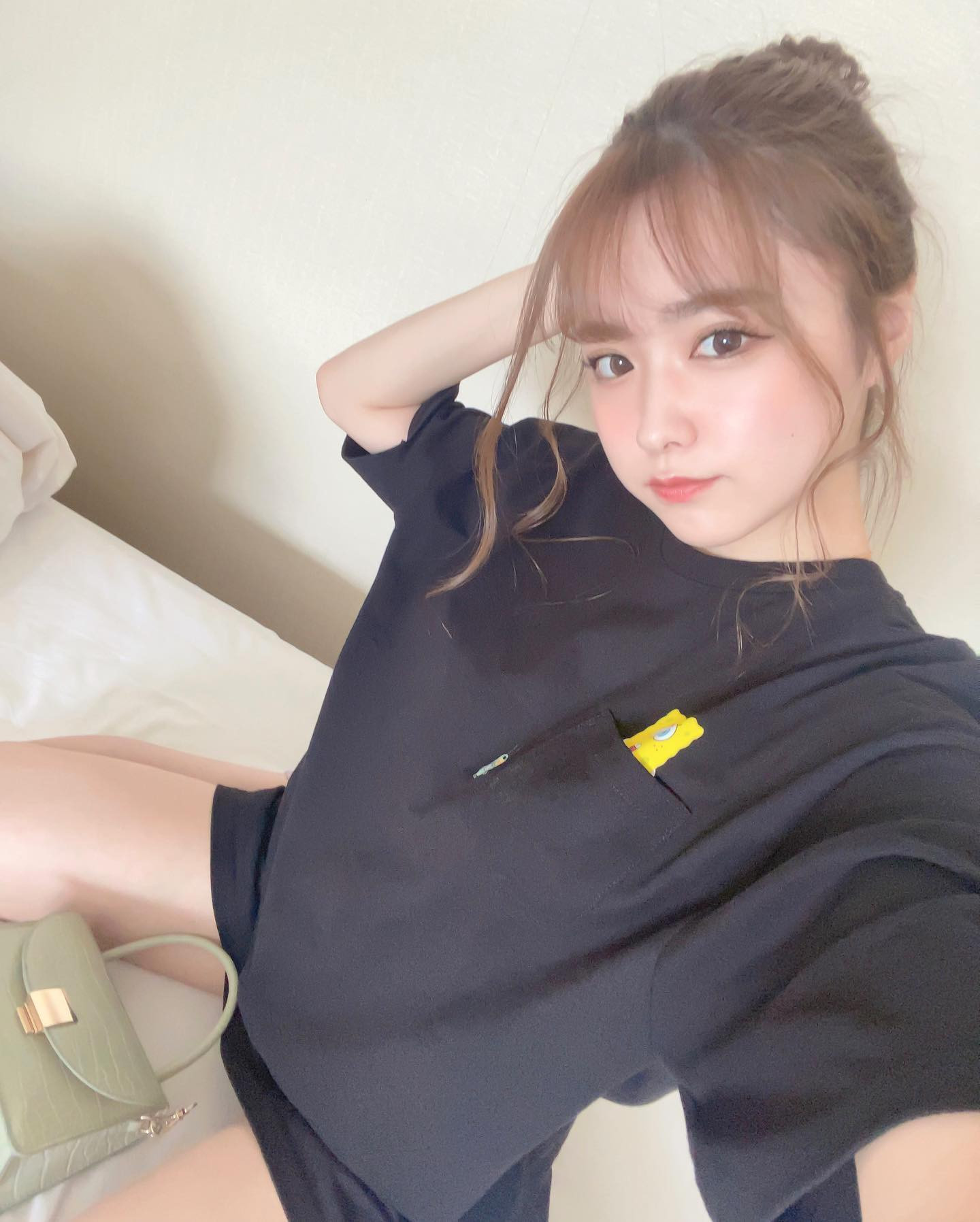 🧽🫧🍍🪸🪼💜
.
.
#すすきのキャバ嬢 #すすきのニュークラ嬢 #かわいい女の子 #お団子アレンジ #tシャツコーデ #夏コーデ