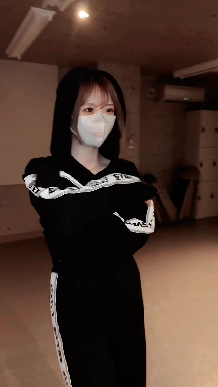 途中でおわた、、笑