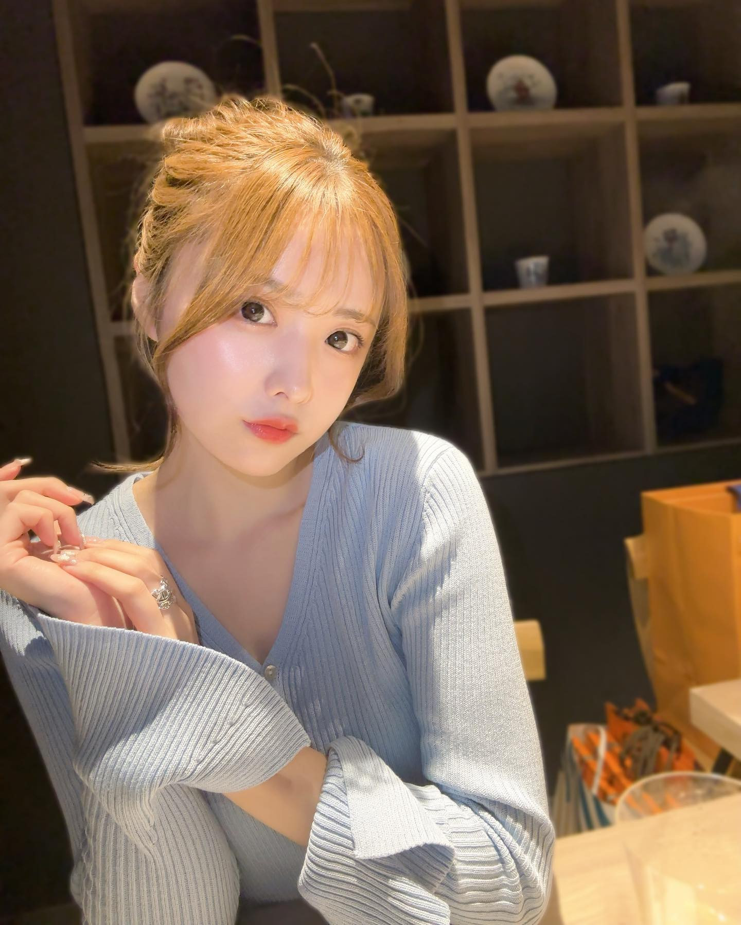 何枚目が好きー？🧞‍♂️🫖
.
.
#すすきの #すすきのキャバ嬢 #かわいい女の子 #キャバ嬢 #すすきのグルメ #すすきの観光 #北海道グルメ #札幌ディナー #焼き鳥