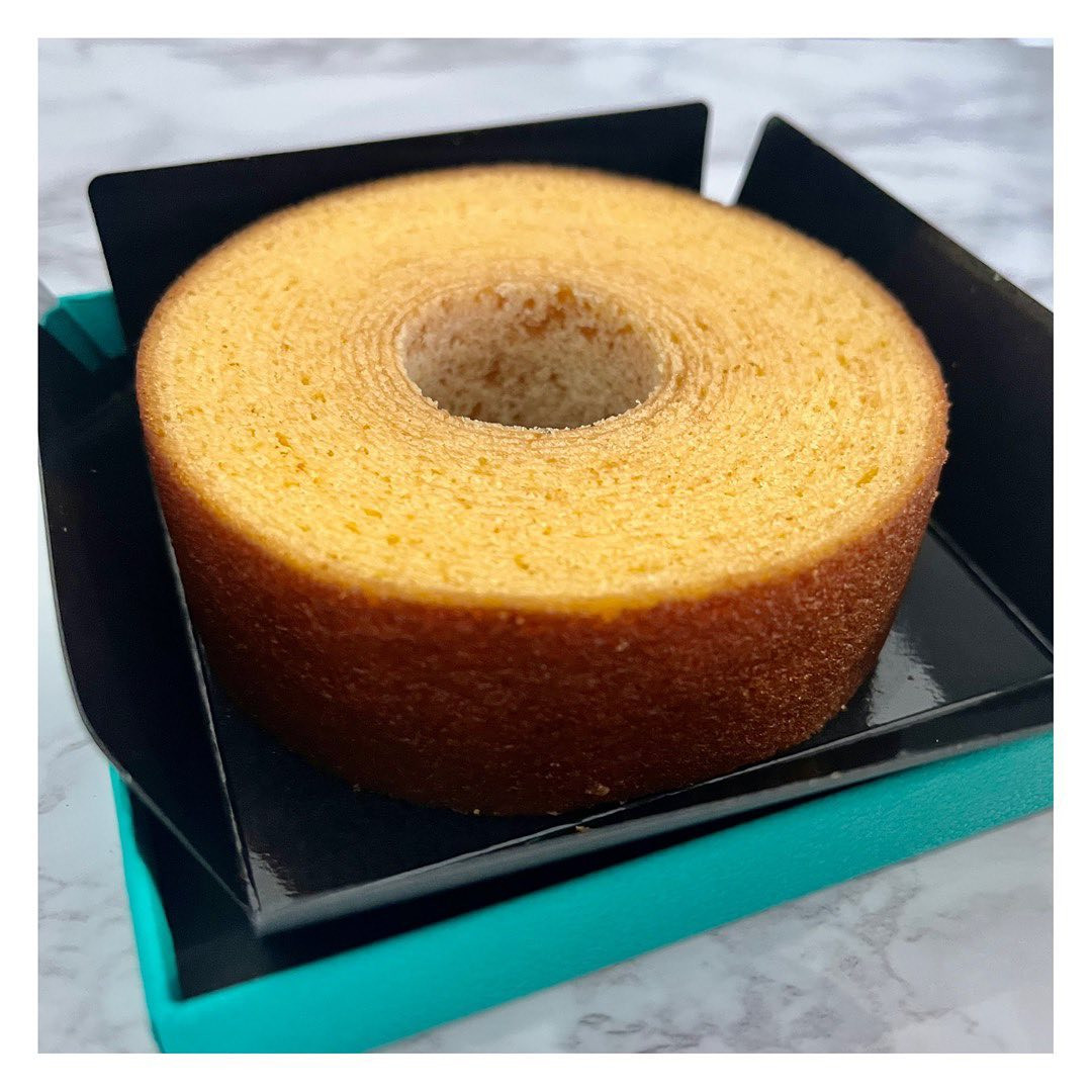 母の日何あげよう🤔
私が食べて美味しかったスイーツあげようかな🍪
このバームクーヘンすごくしっとりしてて美味しかった😮‍💨💕
ミルクと食べたら最高🥺💖

#バウムクーヘン専門店 
#グルテンフリースイーツ 
#バウムクーヘン 
#バームクーヘン専門店 
#通販スイーツ 
#スイーツギフト 
#スイーツプレゼント
#母の日プレゼント 
#PR