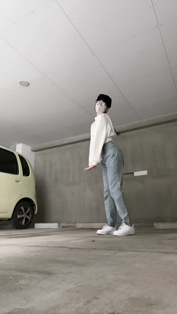 なんか気まずいからテキトーに。静かに🤫