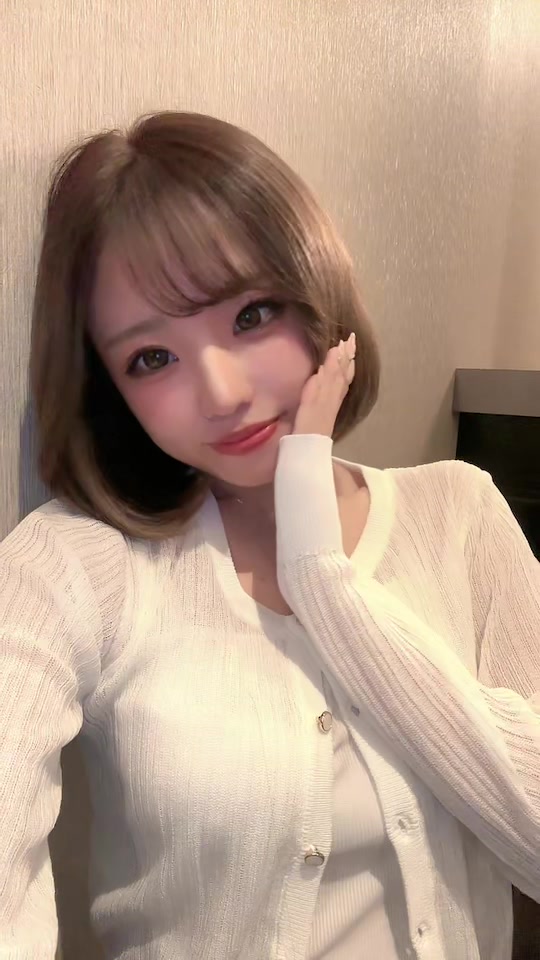 . わざわざ私のいるclubベルベまだ足を運んでくださる方みんな最高！ 応援してくれてる方もいつもいいねありがとう！！！！！！！！ . #ベルメイク #ベルベ #シティグループ #札幌 #すすきの #ススキノ #キャバクラ #キャバ嬢 #キャバクラ嬢 #ニュークラブ #ニュークラ #ニュークラ嬢 #キャバ #ラウンジ #ラウンジが嬢 #ガールズバー #ホステス #すすきののキャとバクラ #すすきのキャバ嬢 #すすきのグルメ #札幌旅行 #美人 #美女 #可愛い #可愛い女の子 #銀座 #六本木 #北新地 