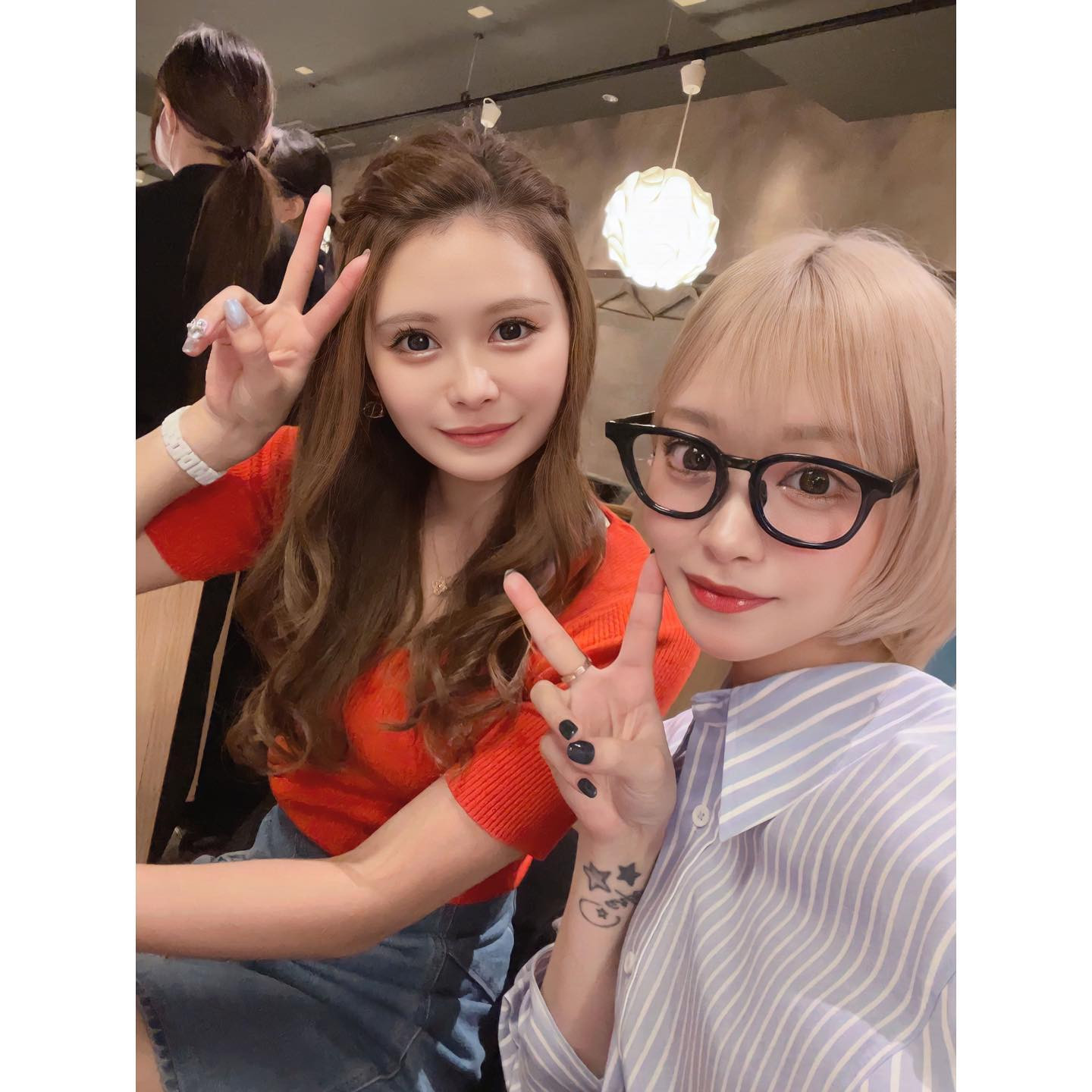 .
.
さらちゃんと初めてご飯に行ったよ🤍
シラフで会うのは2回目🥹笑
ガールズトークに花を咲かせました ⸜🌷︎⸝‍
.
また遊んでもらおうっと❕笑
.