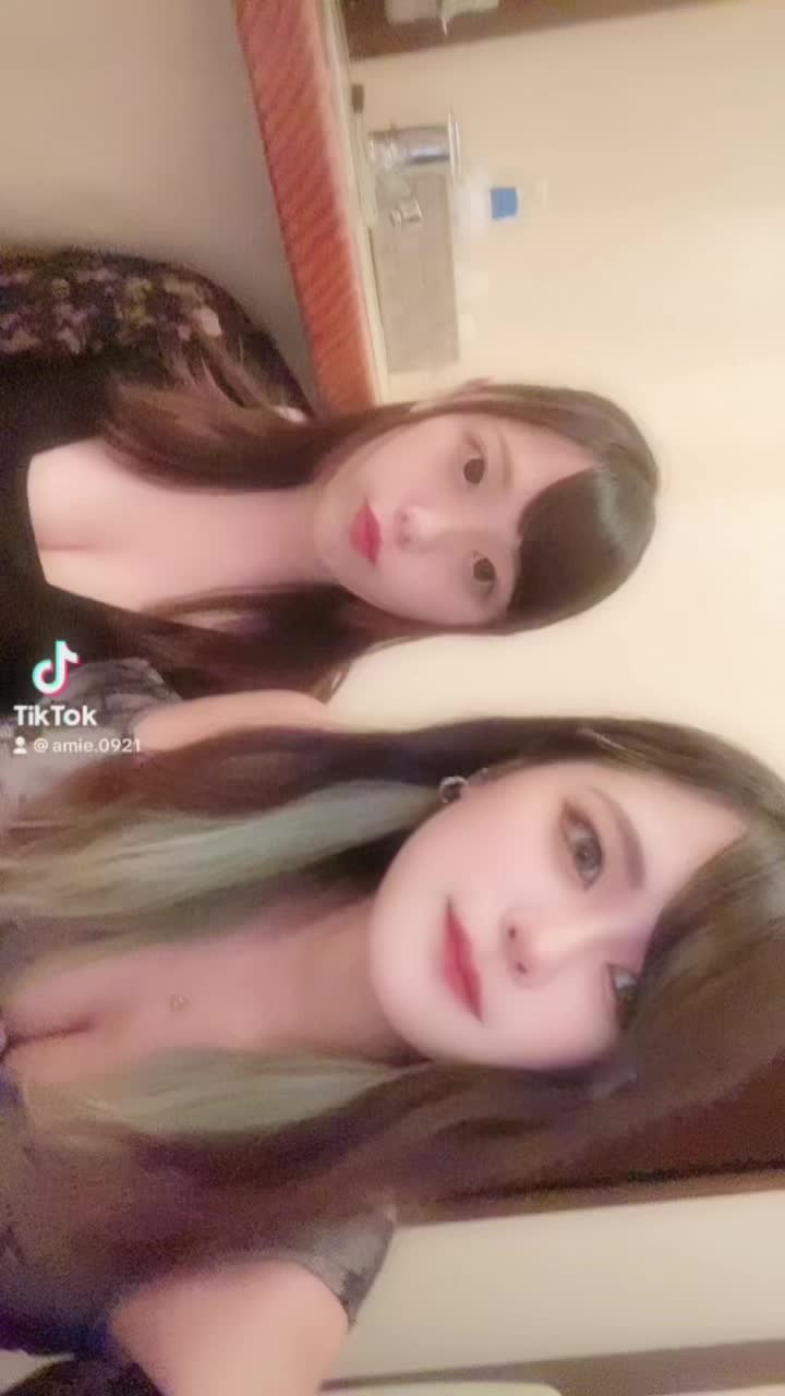 あっ間違えた🥲 ・ #新潟 #新潟市 #新潟駅前 #スナック #snack #♥️ #ドレス#キャバクラ #キャバドレス