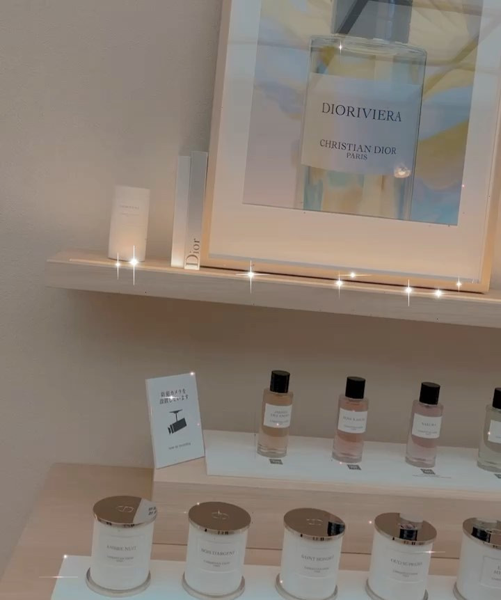 Dior.ポップアップ行ってきました🦋

今回は香水中心でいい女の匂いが
プンップンしてました🫶🏻

.
.
.
.

#dior #原宿 #新宿 #歌舞伎町 #キャバ嬢 #キャバクラ #撮影 #キャバドレス #リュアーグ #指名 #名古屋 #北新地 #すすきの #instagood #instalike #lfl #followforfollowback #いいね返し #きゃばきゃば #ドレス #水商売 #自撮り女子 #selfie #フォロー返します  #酒好きな人と繋がりたい #飲酒タグラム #シャ