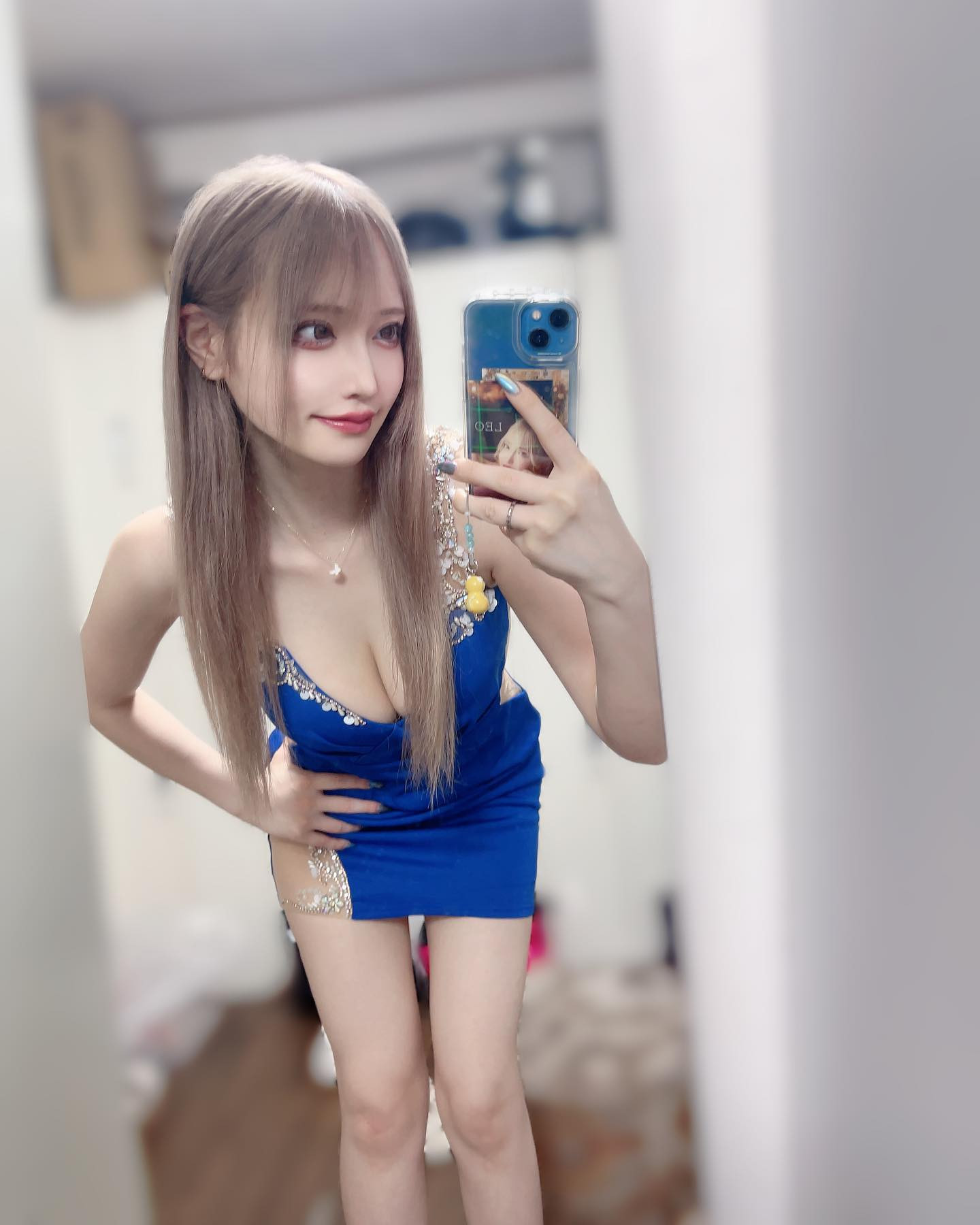 .
.
たまに立ってるとびっくりされる。

立ってない時は大体寝てます。
今も。꜀(˘꒳˘ ꜀)ｽﾔ
.
.