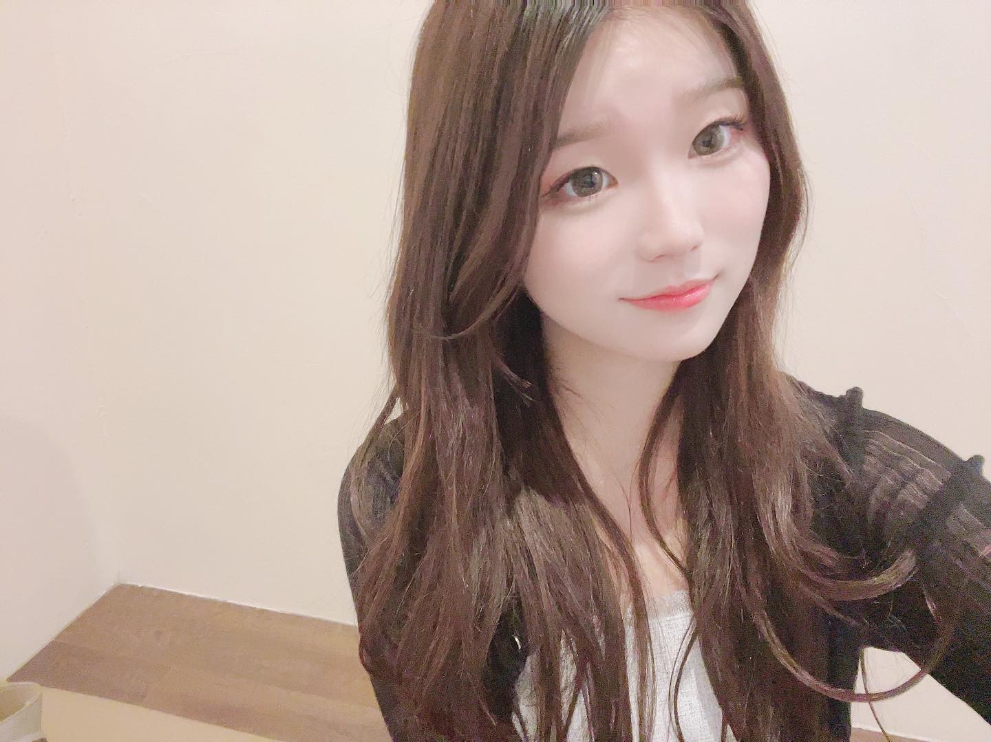 化粧薄い方が好評なのなぁぜなぁぜ？🐶🤍

 #札幌 #すすきの #歌舞伎町 #新宿  #六本木 #銀座 #錦 #北新地 #ミナミ #キャバ #キャバクラ #キャバ嬢 #キャバクラ嬢  #ニュークラ #ニュークラブ #ニュークラ嬢  #ガールズバー #ホステス  #すすきのキャバ嬢 #ドレス #美女 #かわいい #いいね返し  #instagood #instalike #lfl #like4like #dress #love #photooftheday