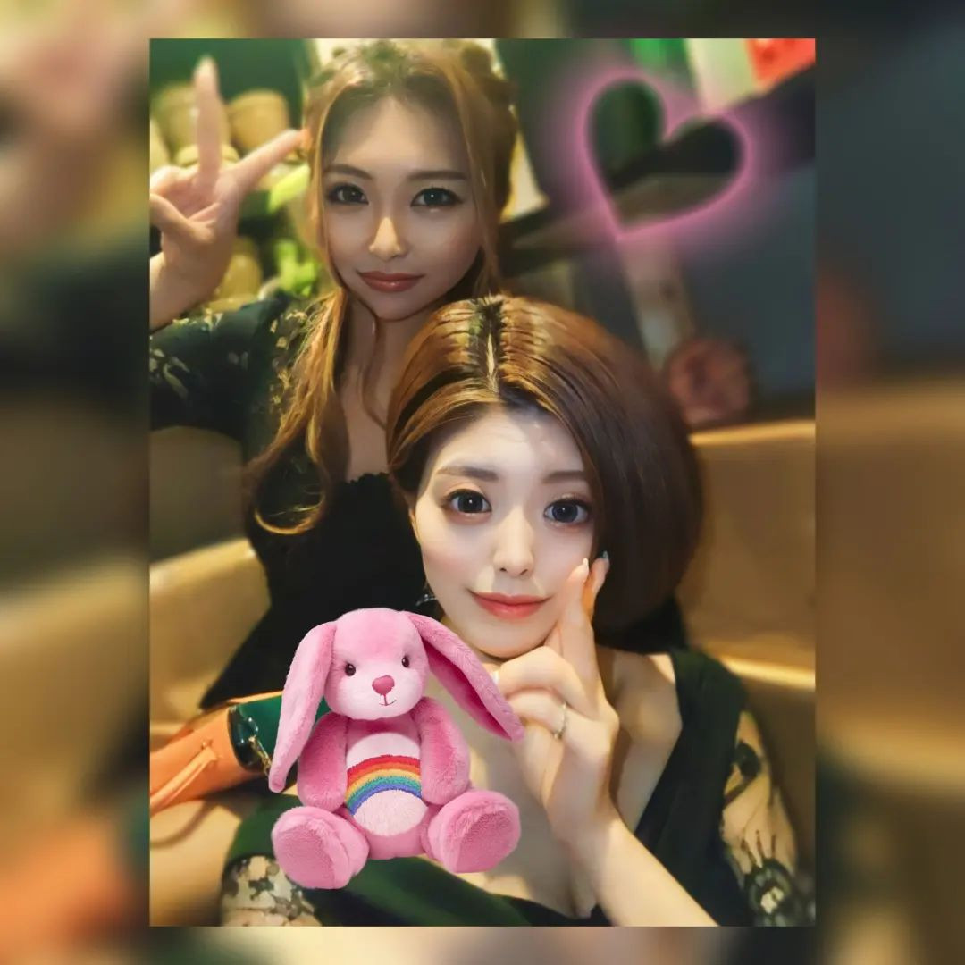 ⁡
ともぴっぴ❤⁡
雨の日て過眠になる🙄⁡☔
ぼけぼけだから降りる駅間違えたし🙄⁡
⁡生活リズムも頭もイッちゃってるぅ〜🥺
⁡@hibiki.group ⁡
⁡@letoile_sinseigroup ⁡
⁡#レトワール#響グループ #水川潤#美松ビル5F#札幌 #すすきの #北海道 #ニュークラブ #ニュークラ嬢 #すすきのニュークラ #ラウンジ #ラウンジ嬢 #キャバクラ #キャバ嬢 #ホステス #夜職 #ナイトワーク #ポケパラ #インスタ指名 #求人 #お酒好きな人と繋がりたい #キャバキャバ #