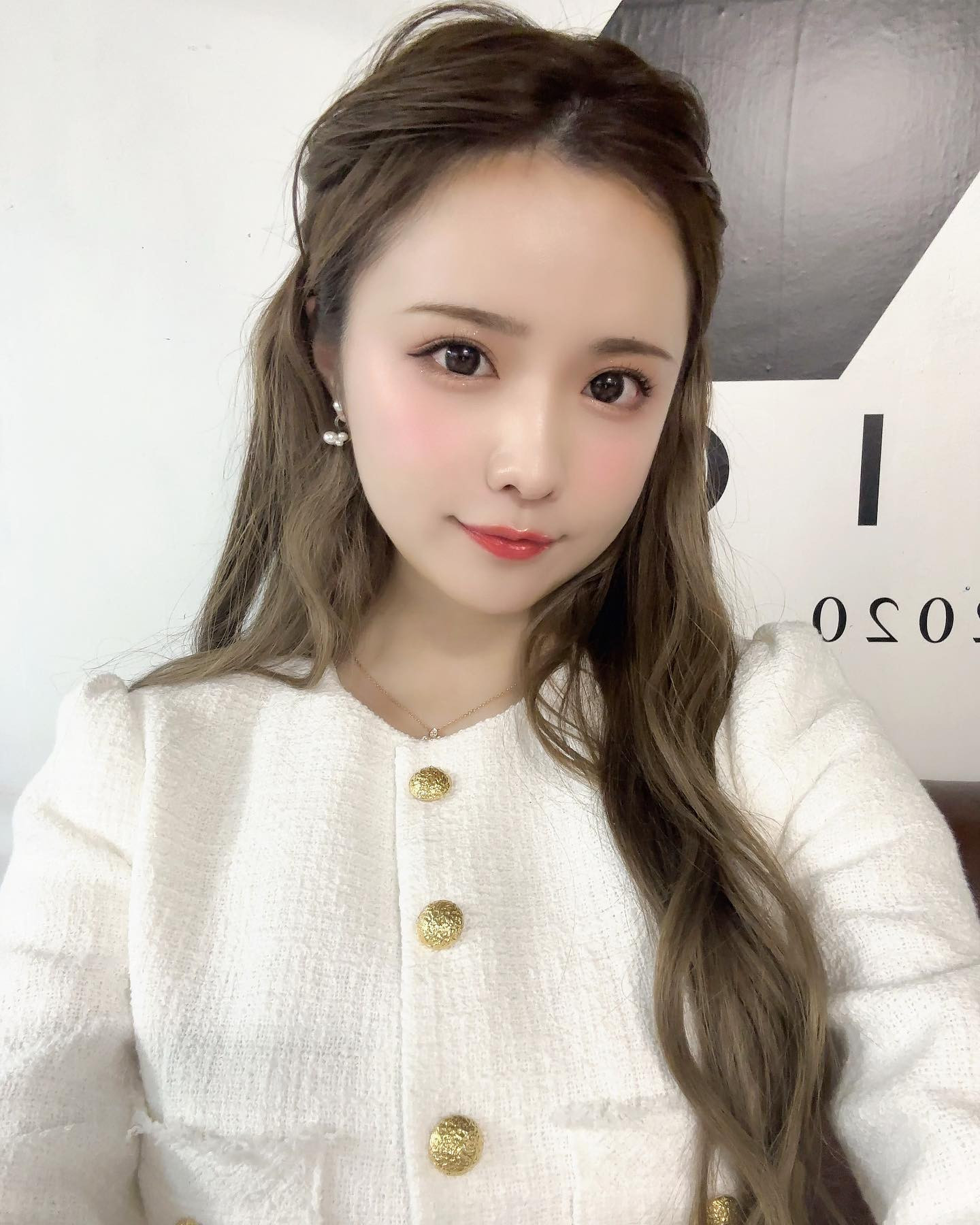 ‎🥛🤍
.
.
#華咲かのん #キャバ嬢 #ニュークラ嬢 #すすきのキャバ嬢  #すすきのグルメ #北海道観光 #北海道旅行 #キャバドレス #ツイードドレス #ヘアメイク #かわいい女の子 #清楚系 #あざとい #可愛 #高身長女子 #ビジョビ #撮影 #キャバ撮影 #ポートレート #cute #japanesegirl #asian #portrait