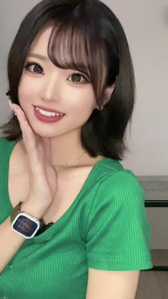 夏になると毎回痩せてしまう🤣 誰かすすきので、美味しいご飯屋さん教えてよ👂💕#ヘーゼルメイク